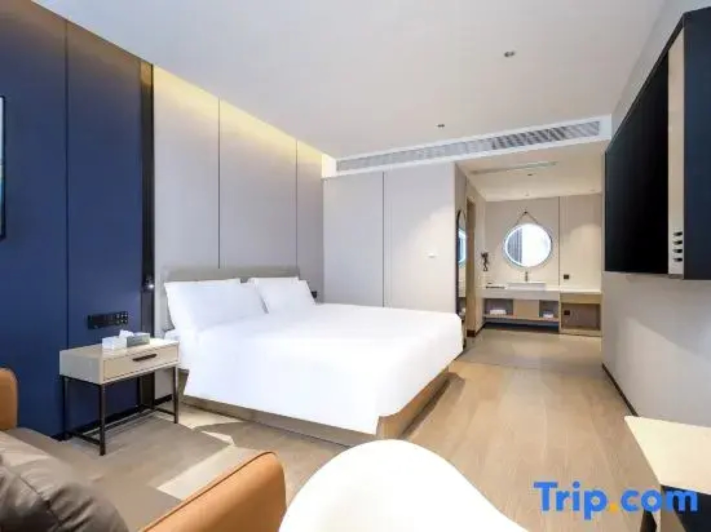 Yiduo Hotel (Lingao Branch)