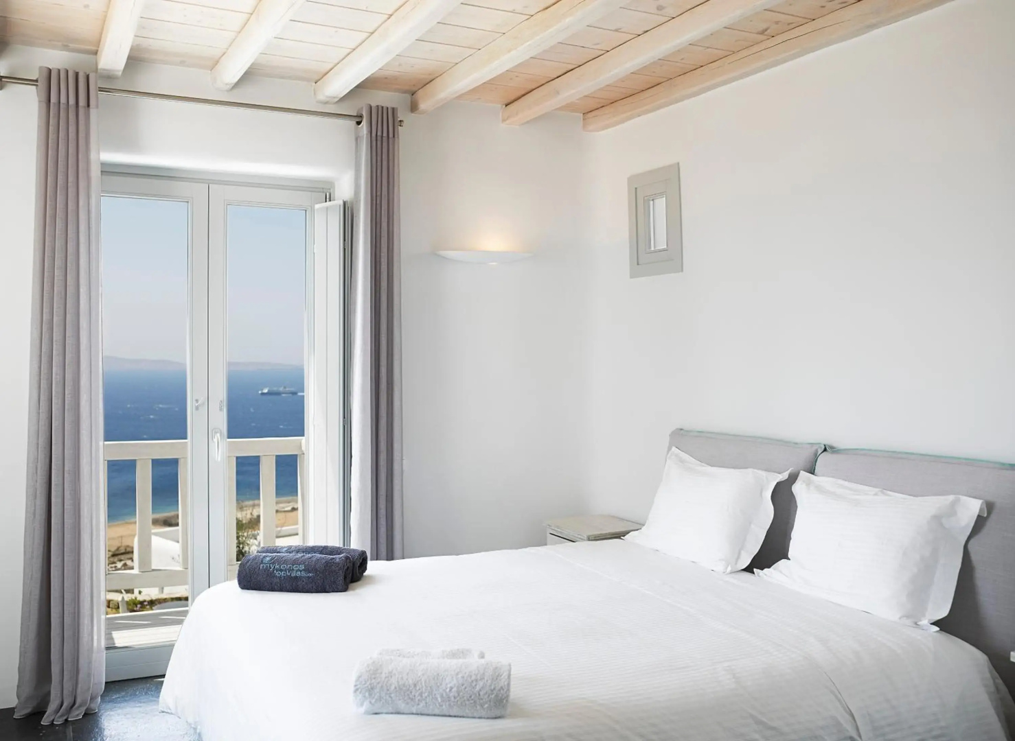 Ammos Villas In Houlakia