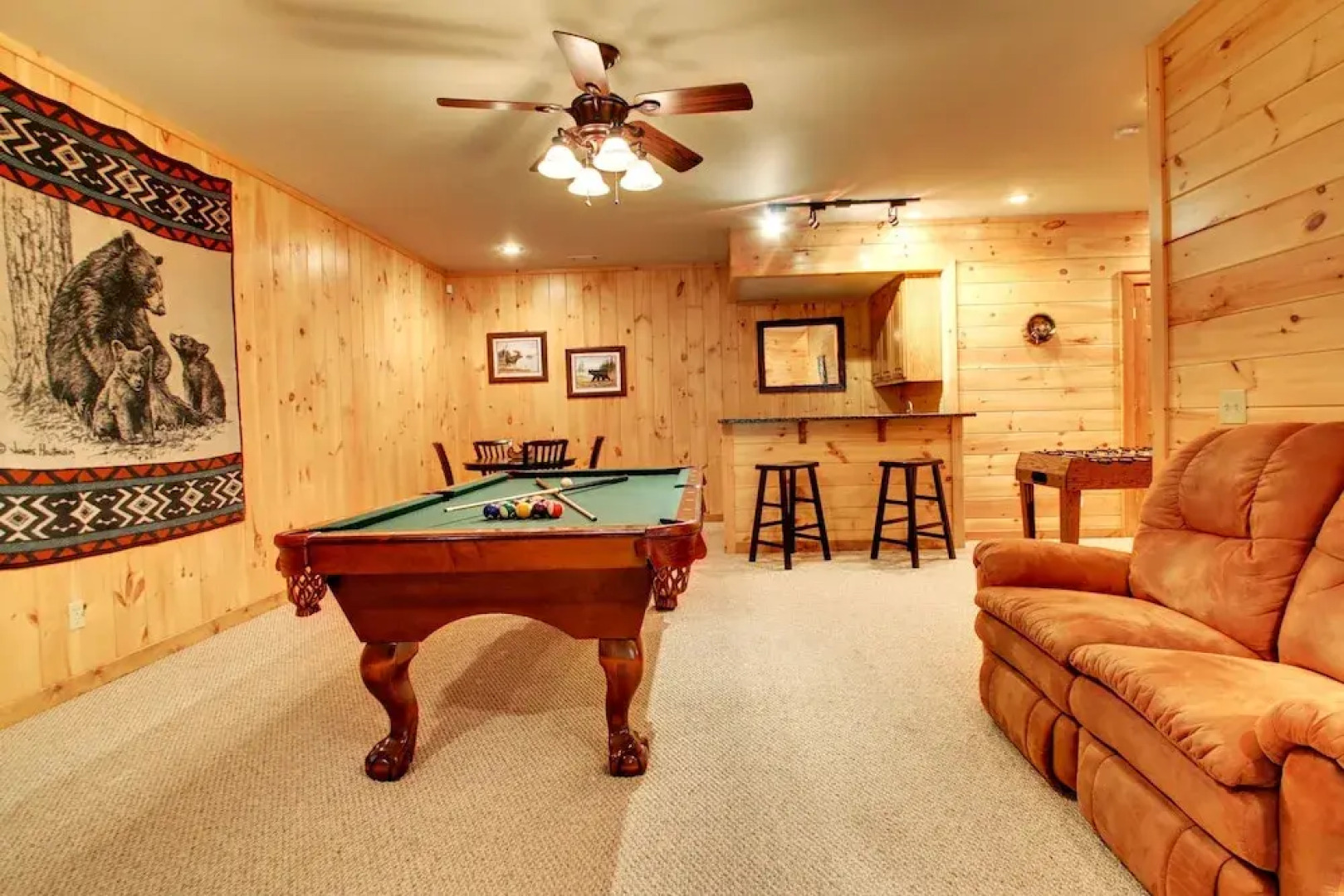 SERENITY WOODS Apartment 3 NEVAEH CABIN RENTALS