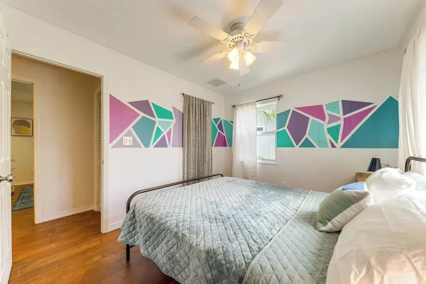 Tropical Pool Oasis on 1/4 Acre by Downtown Stuart