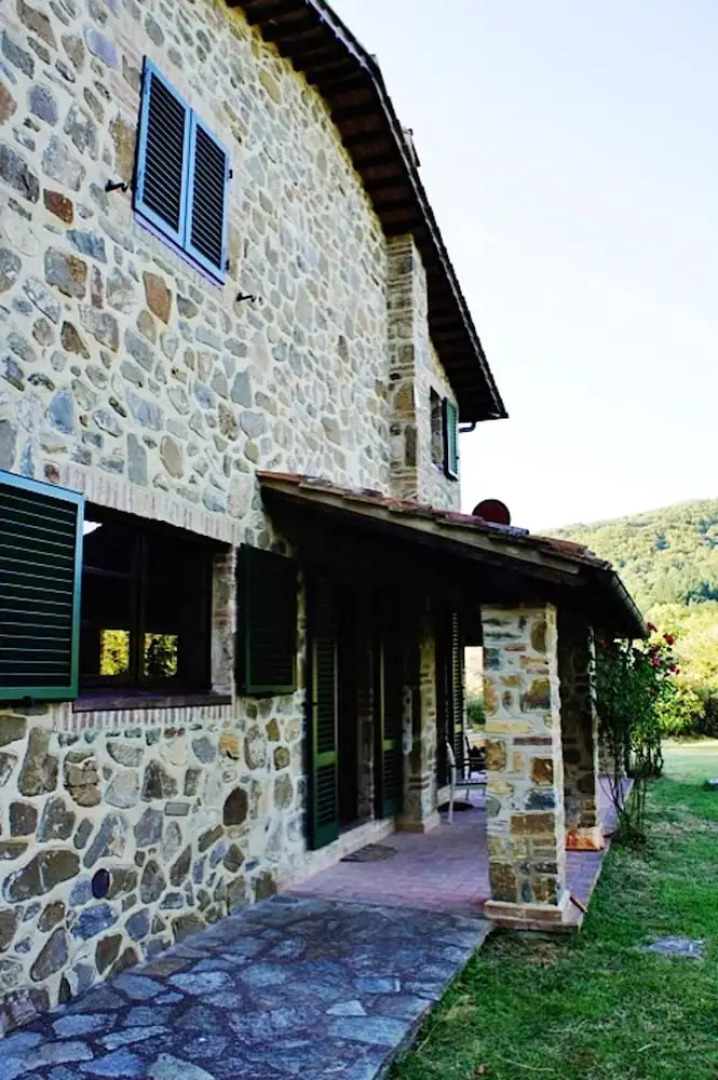 House With 4 Bedrooms in Montelaterone, With Wonderful Mountain View,