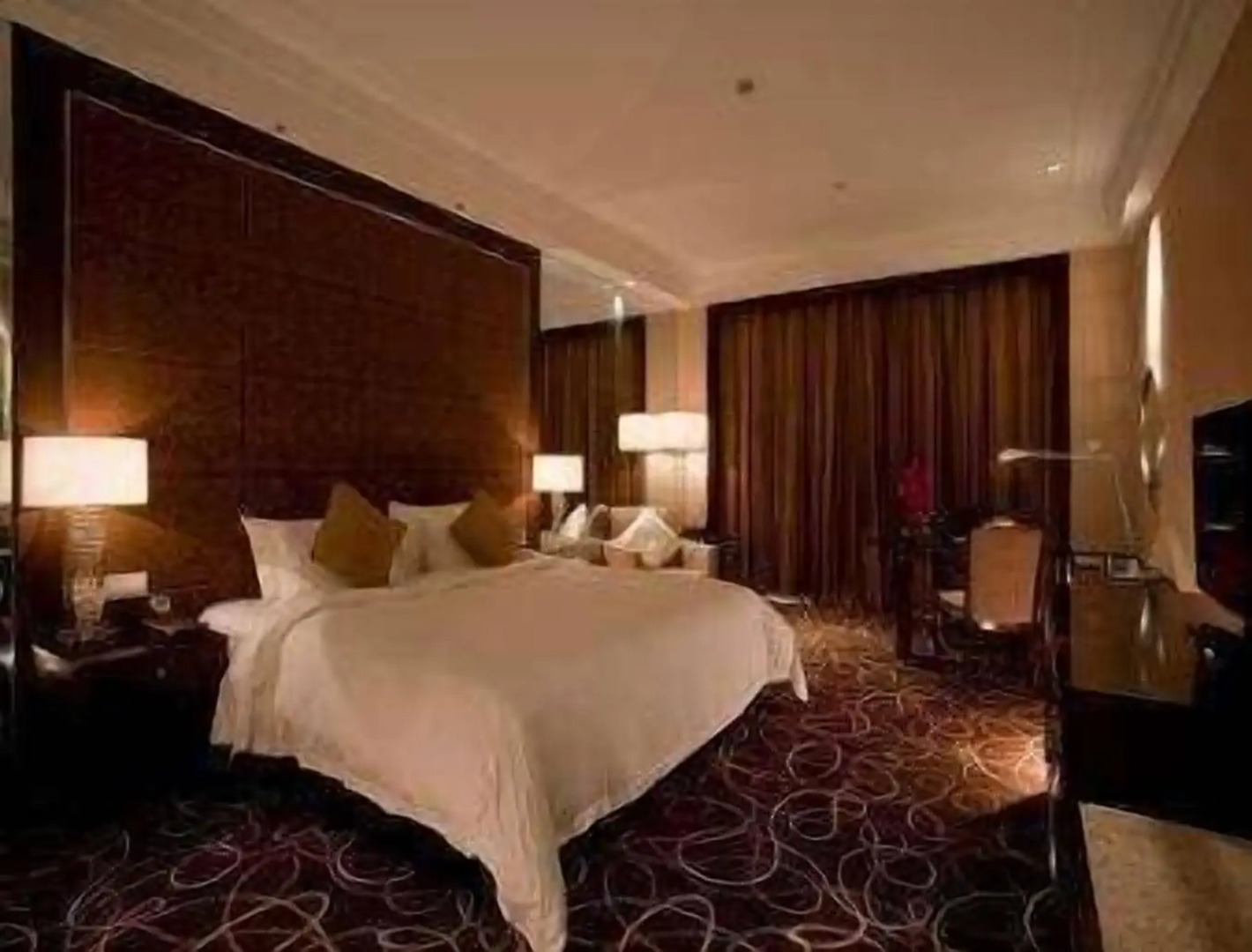 Howard Johnson Tongfang Plaza Zhuji