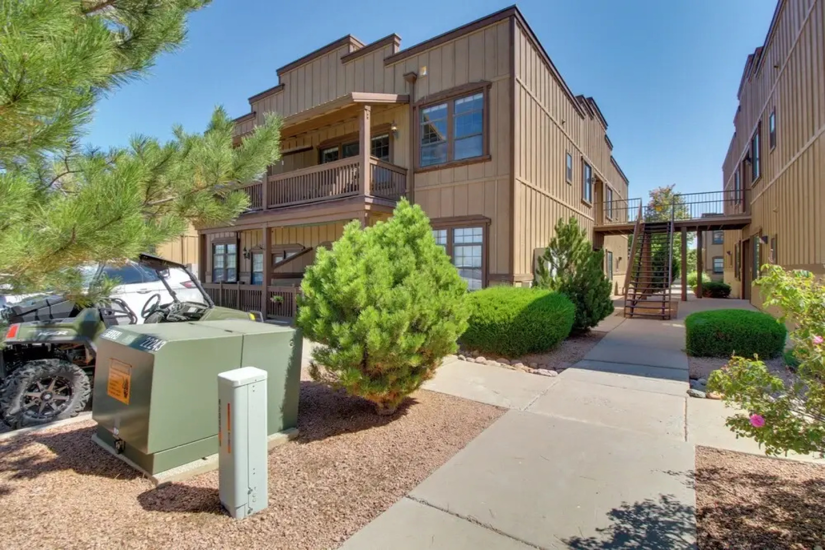 Overgaard Condo w/ Balcony, Near Hiking & Golfing