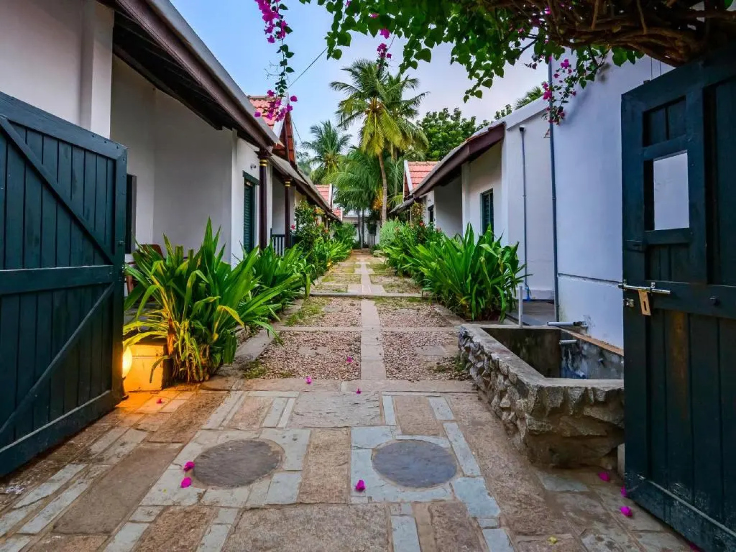 Neemrana's Coconut Alley