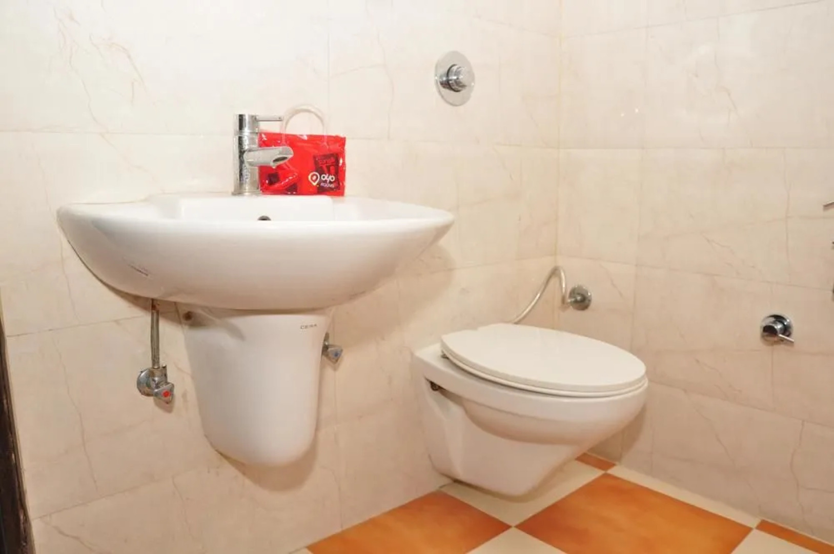 Hotel Star Metro Inn By GRB