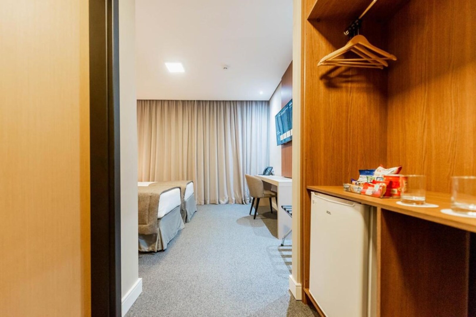 Royal Tulip Holambra