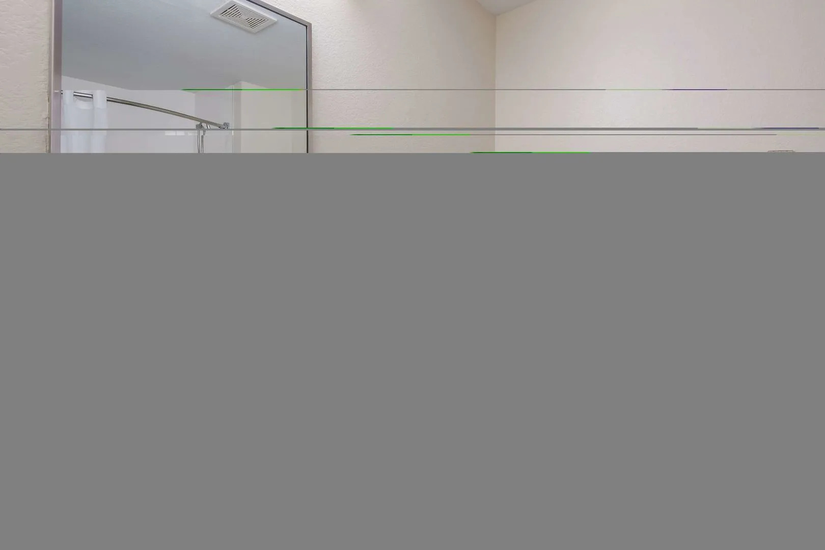 Quality Inn & Suites Quincy - Downtown