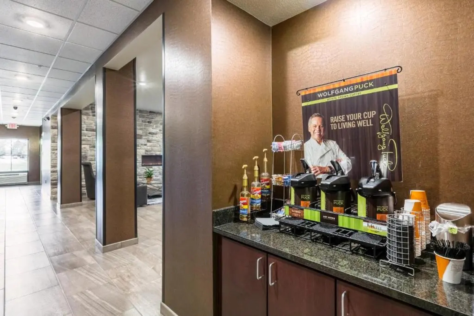 Cobblestone Hotel & Suites – Stevens Point