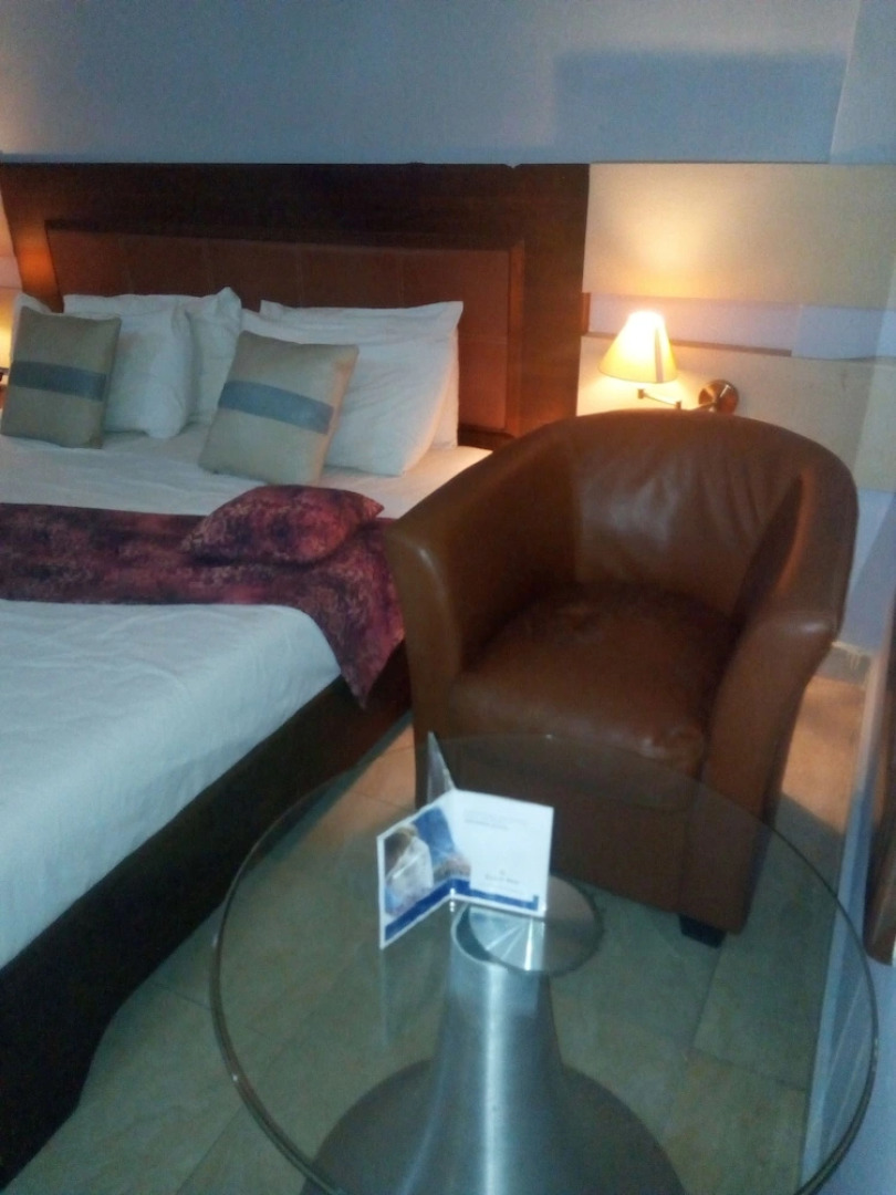 Signatious Hotel and Suites Delta