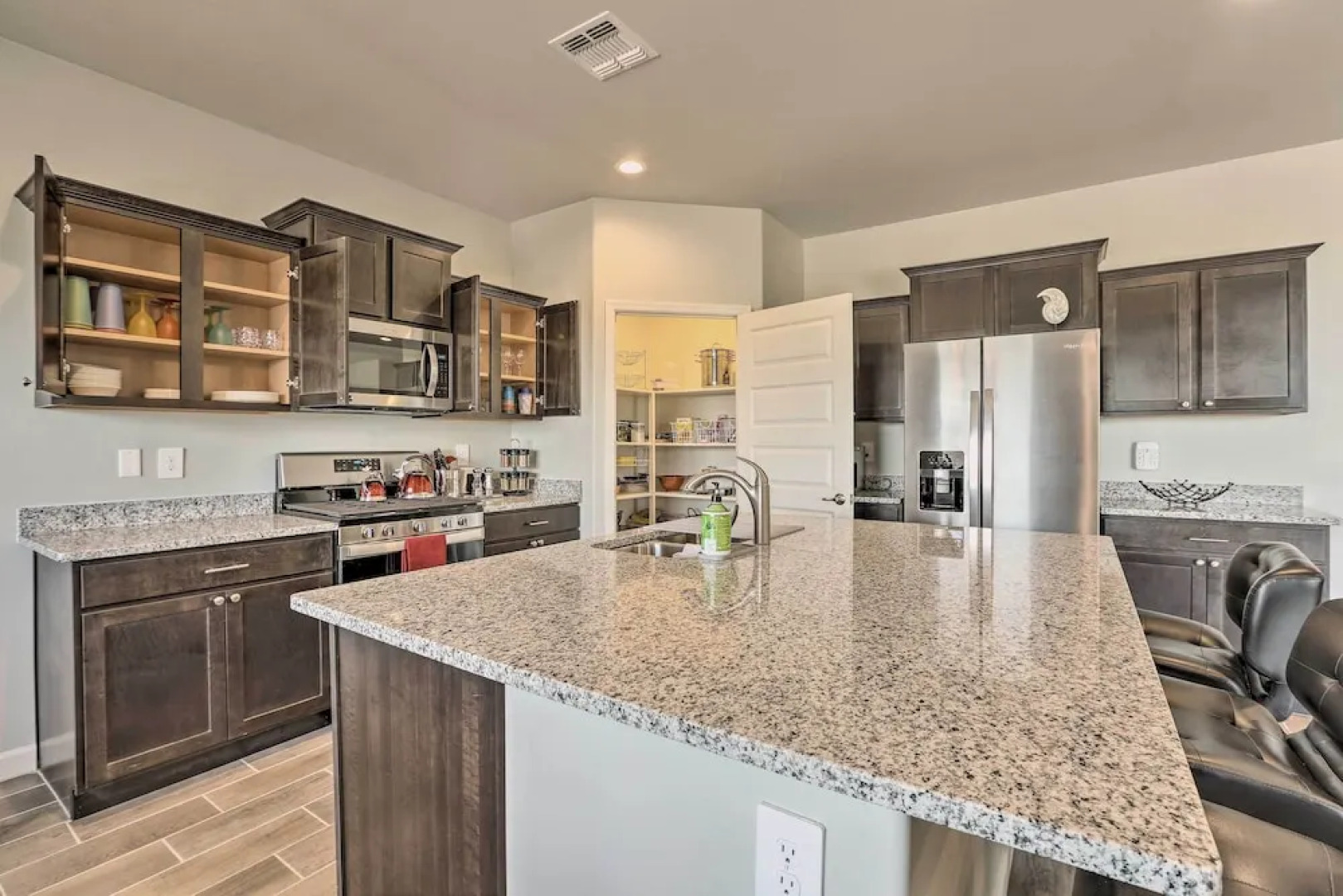 Inviting Sahuarita Home < 5 Mi to Lake Park!