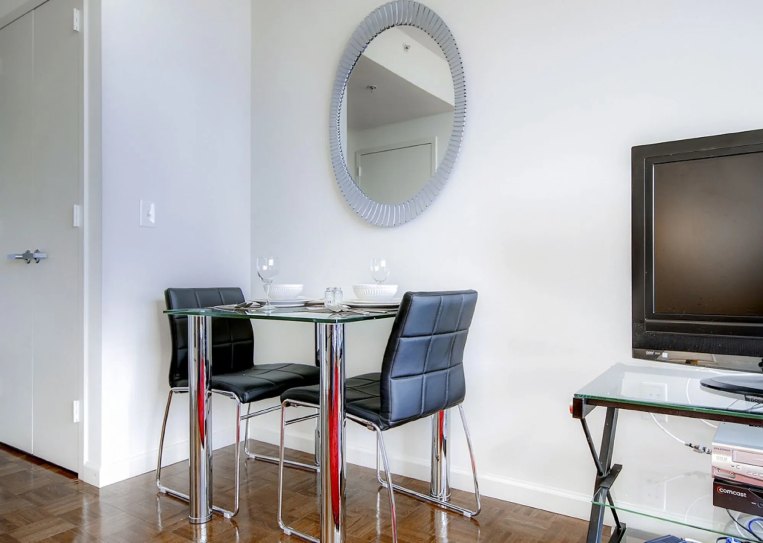 Global Luxury Suites Downtown Jersey City