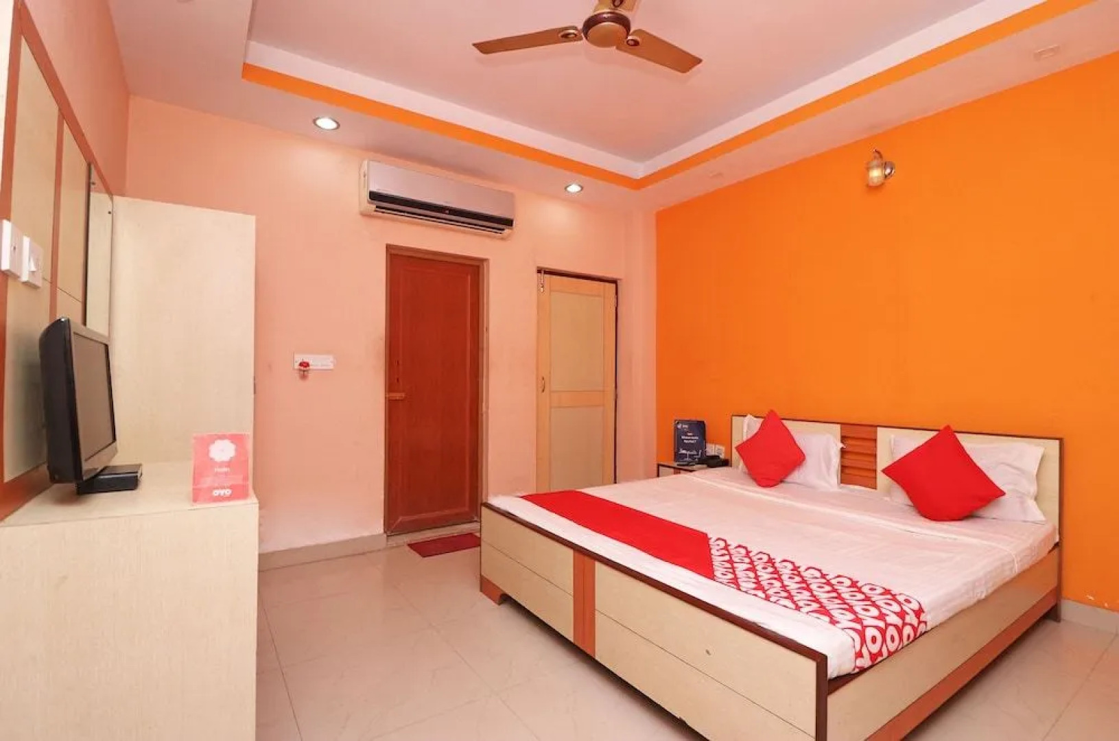 OYO 22068 Sagar Kinare