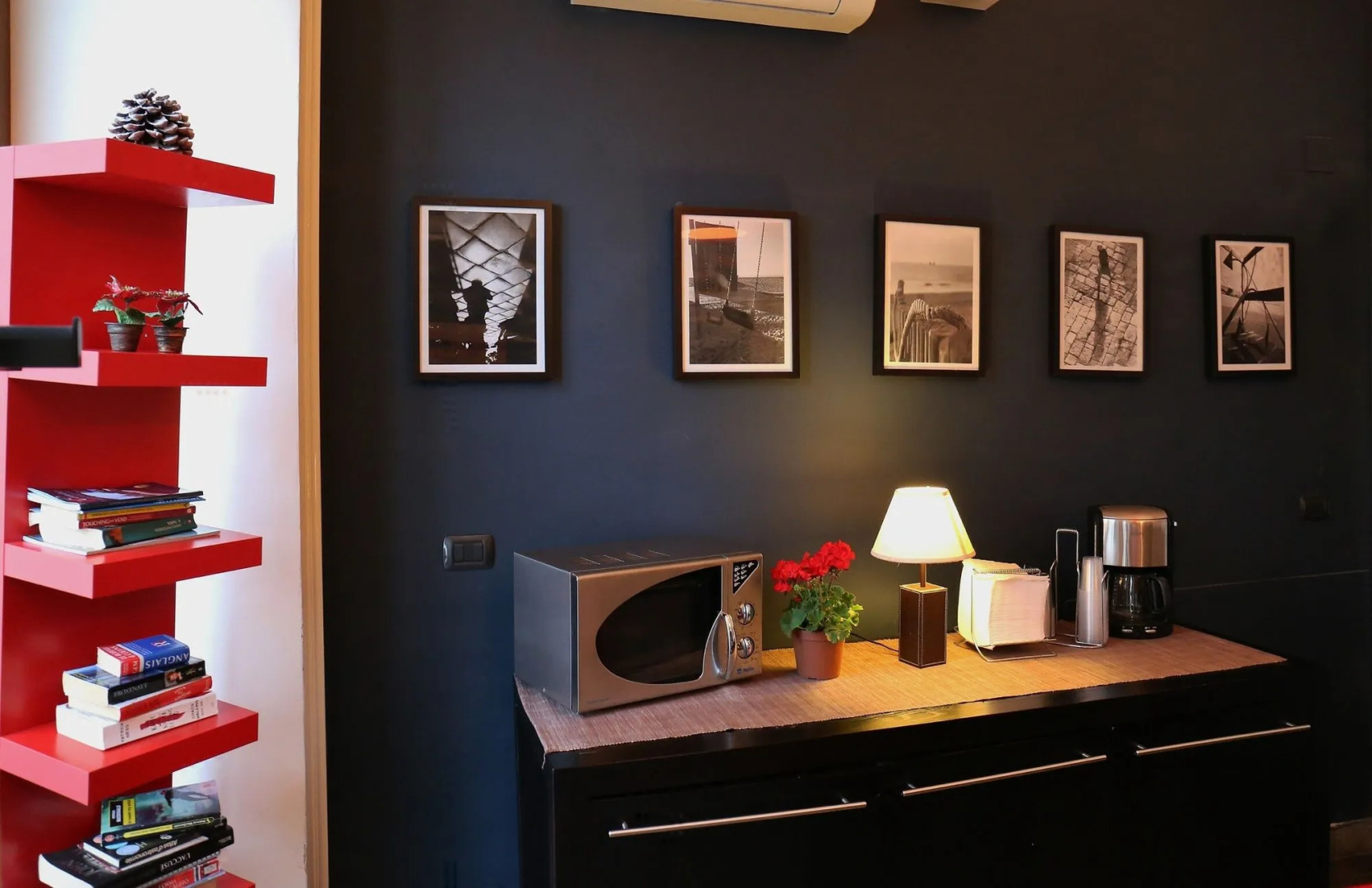 Bed and Breakfast Opera