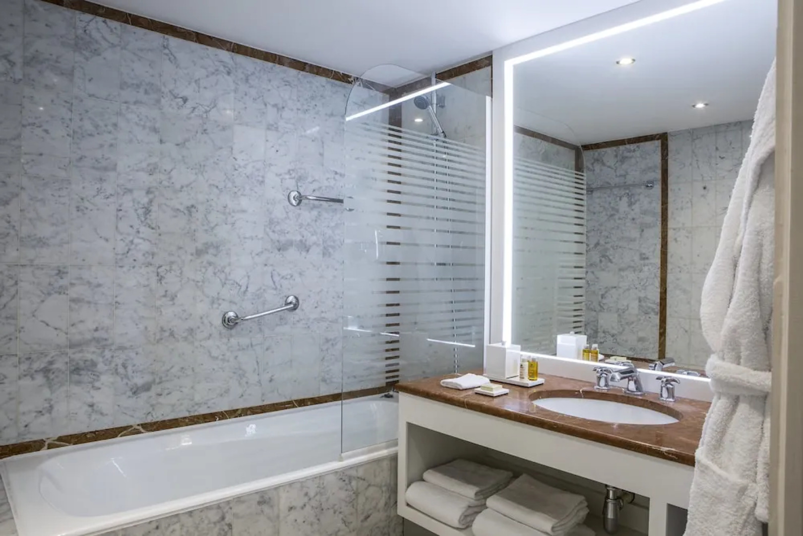 Royal Garden Champs-Elysées