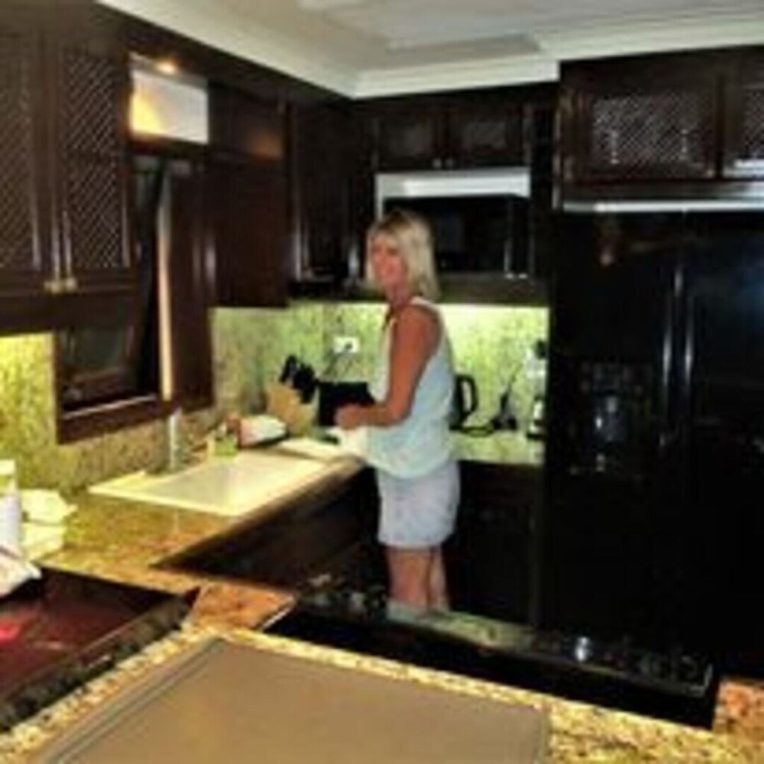 1 Bedroom Ocean View Apartment The Crane, Barbados