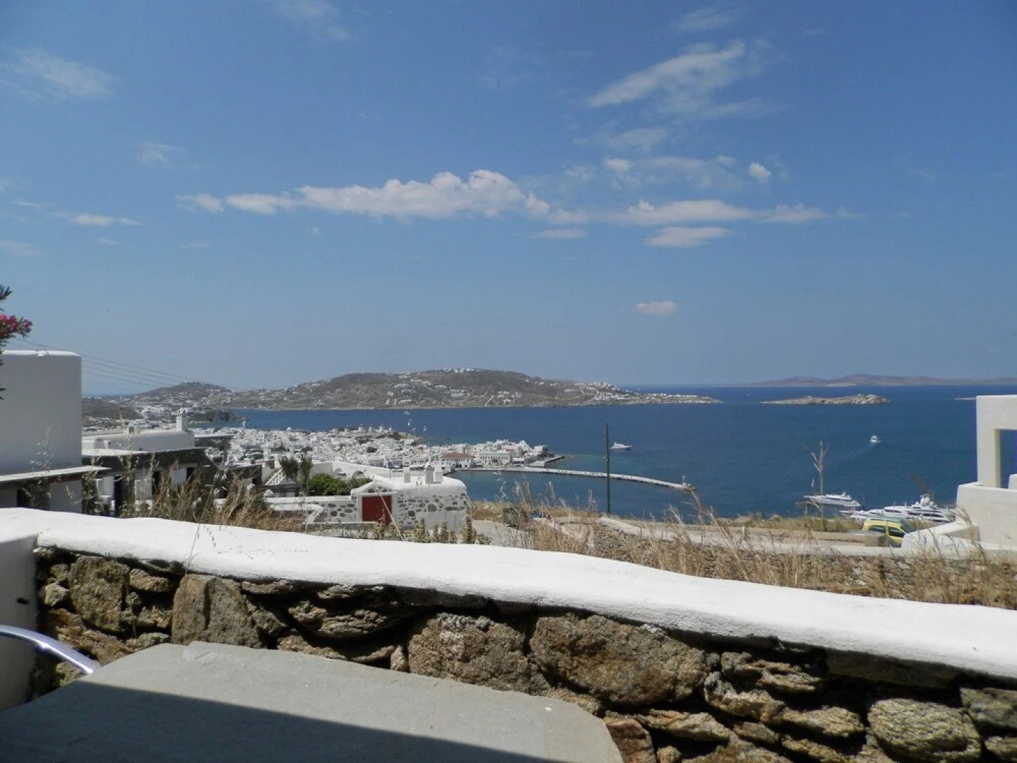 Maroulinas Boutique Studios & Apartments