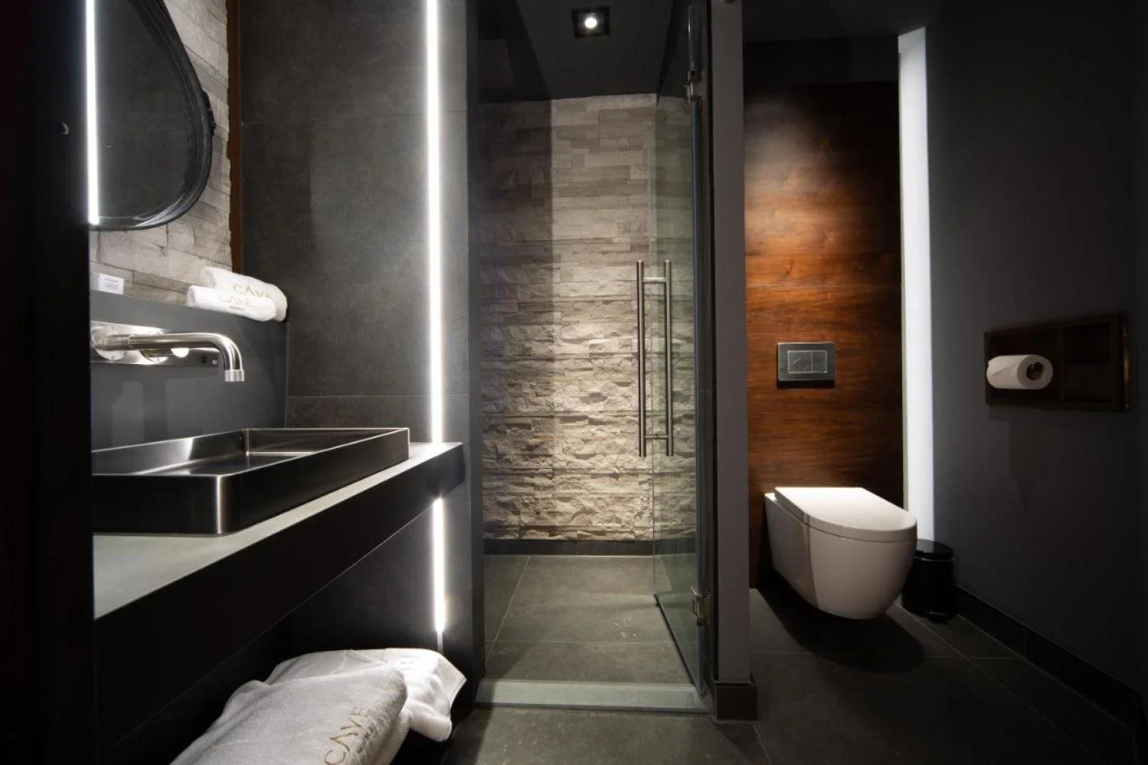 Cave Hotel & Golf Resort