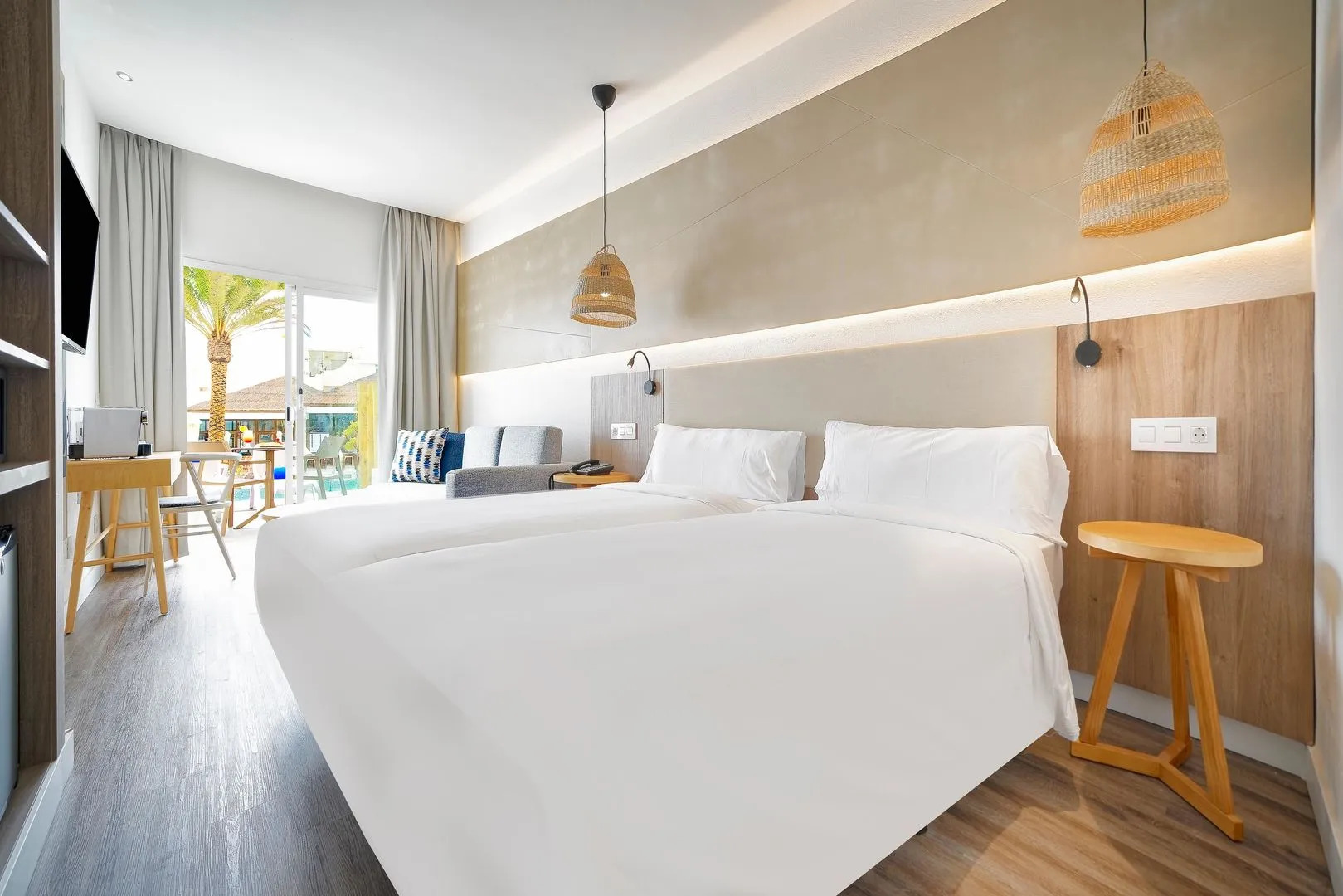 Отель BLUESEA Golden Beach