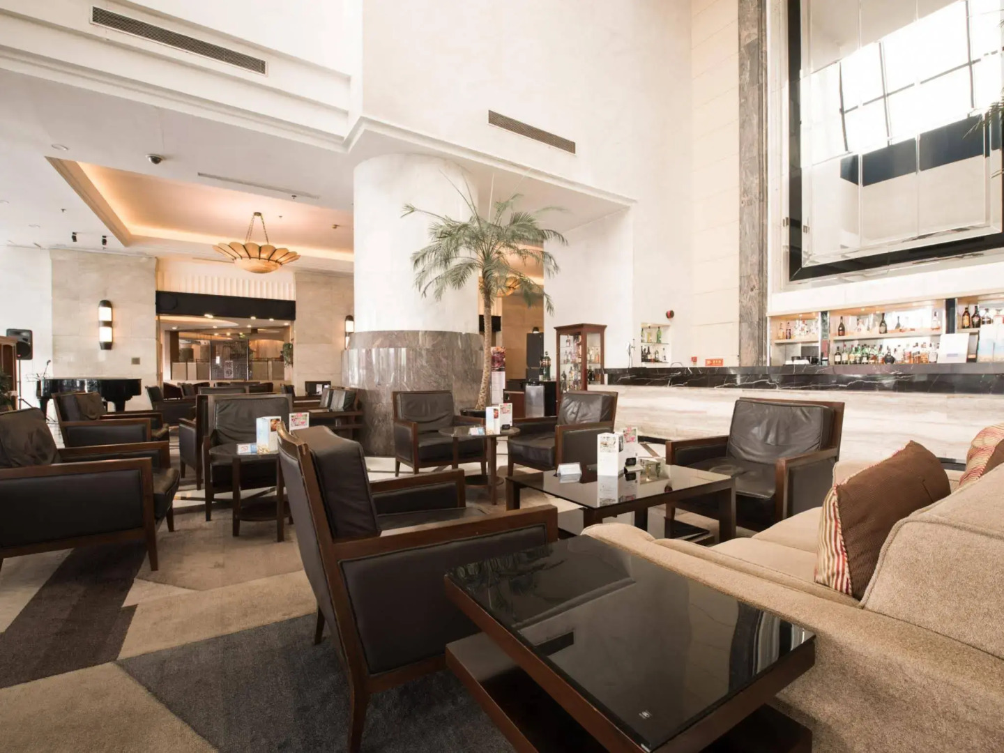 Regal Shanghai East Asia Hotel