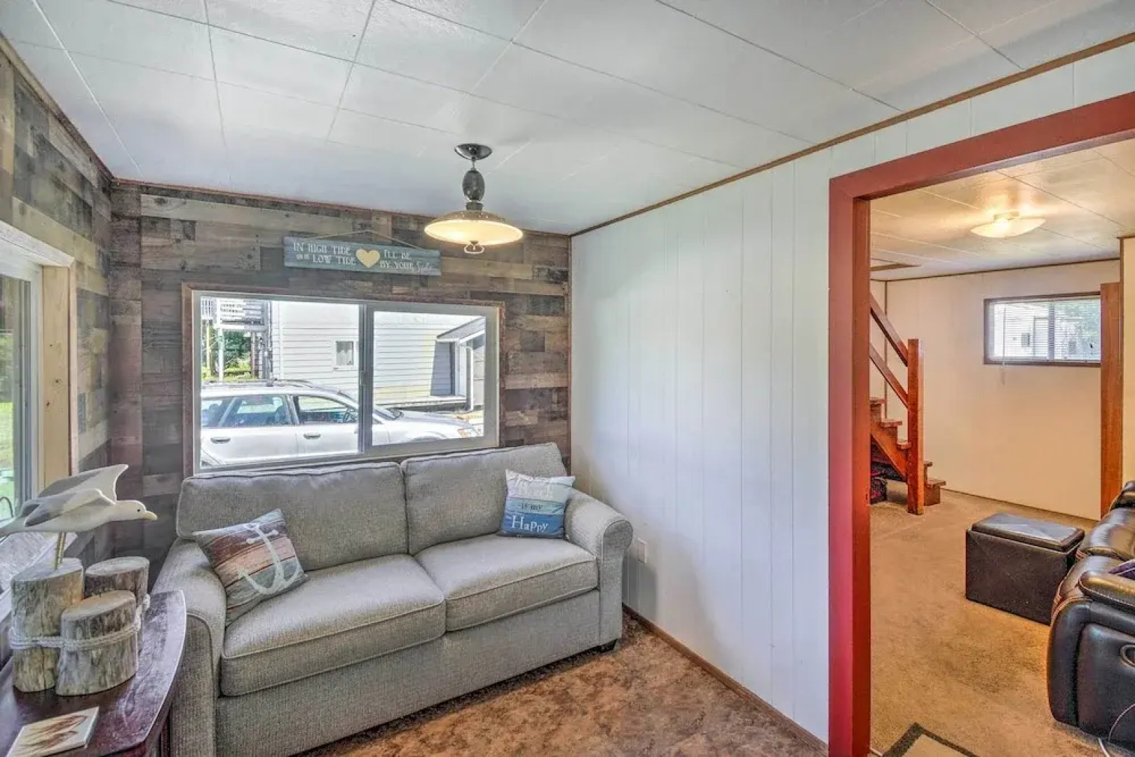 Coastal PNW Gem w/ Hot Tub - Walk to Beach!