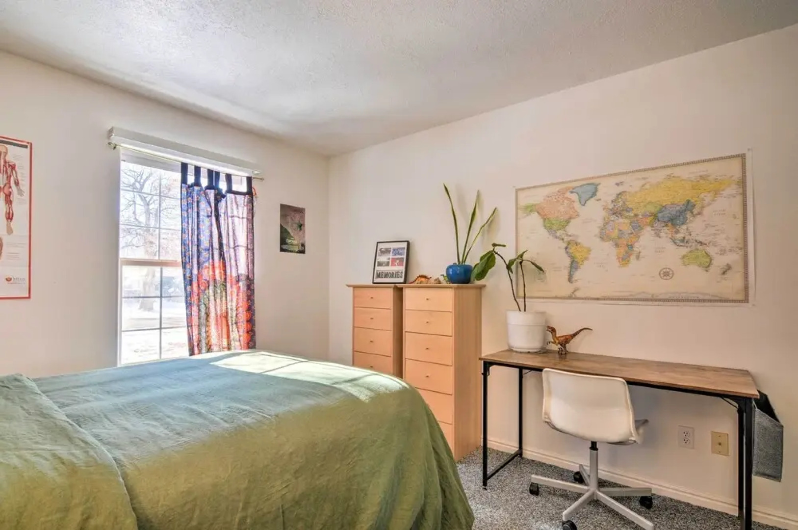 Sunny Retreat ~ 12 Mi to Brian Head Resort!