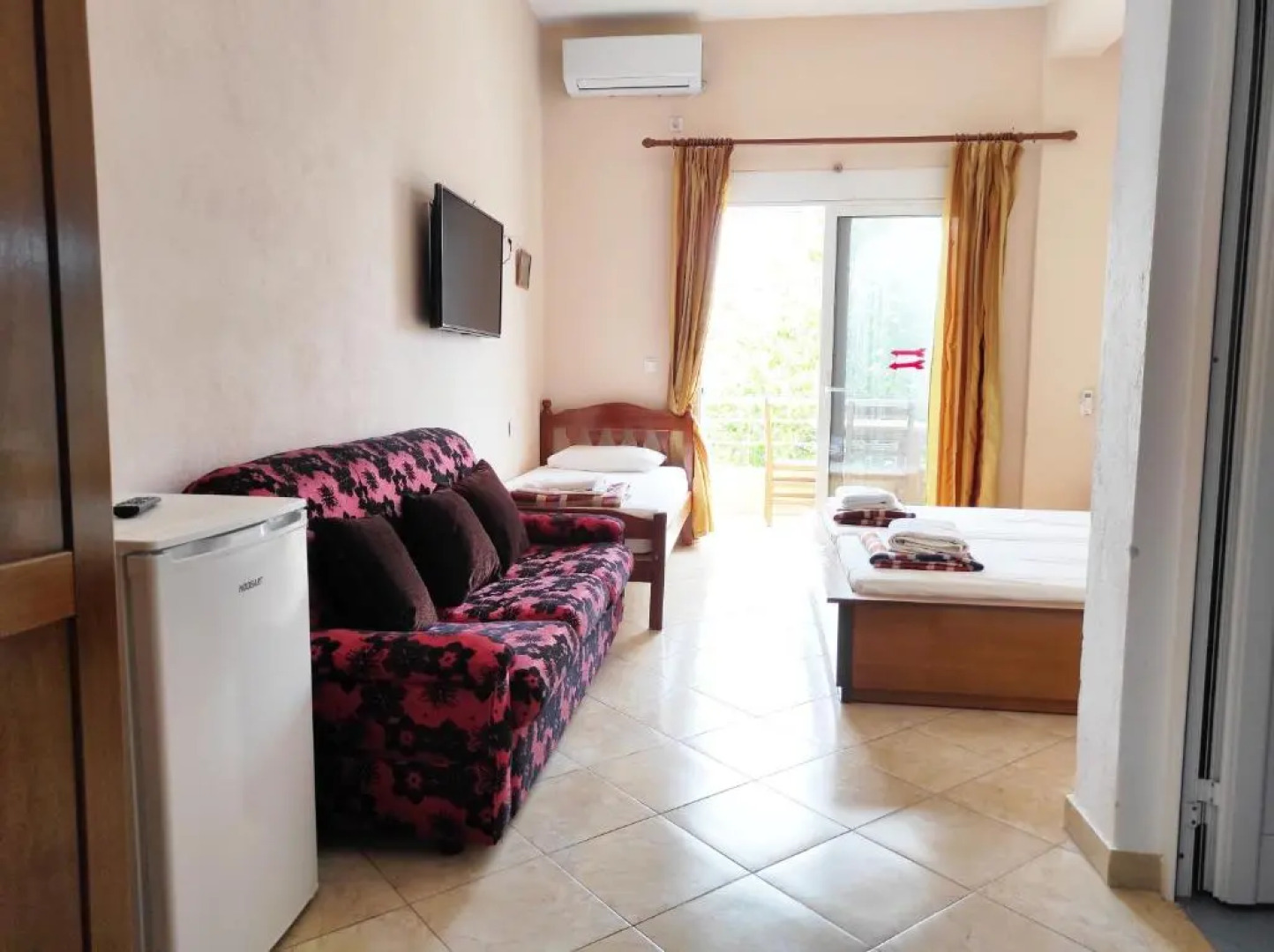 Apartments Himara Premium