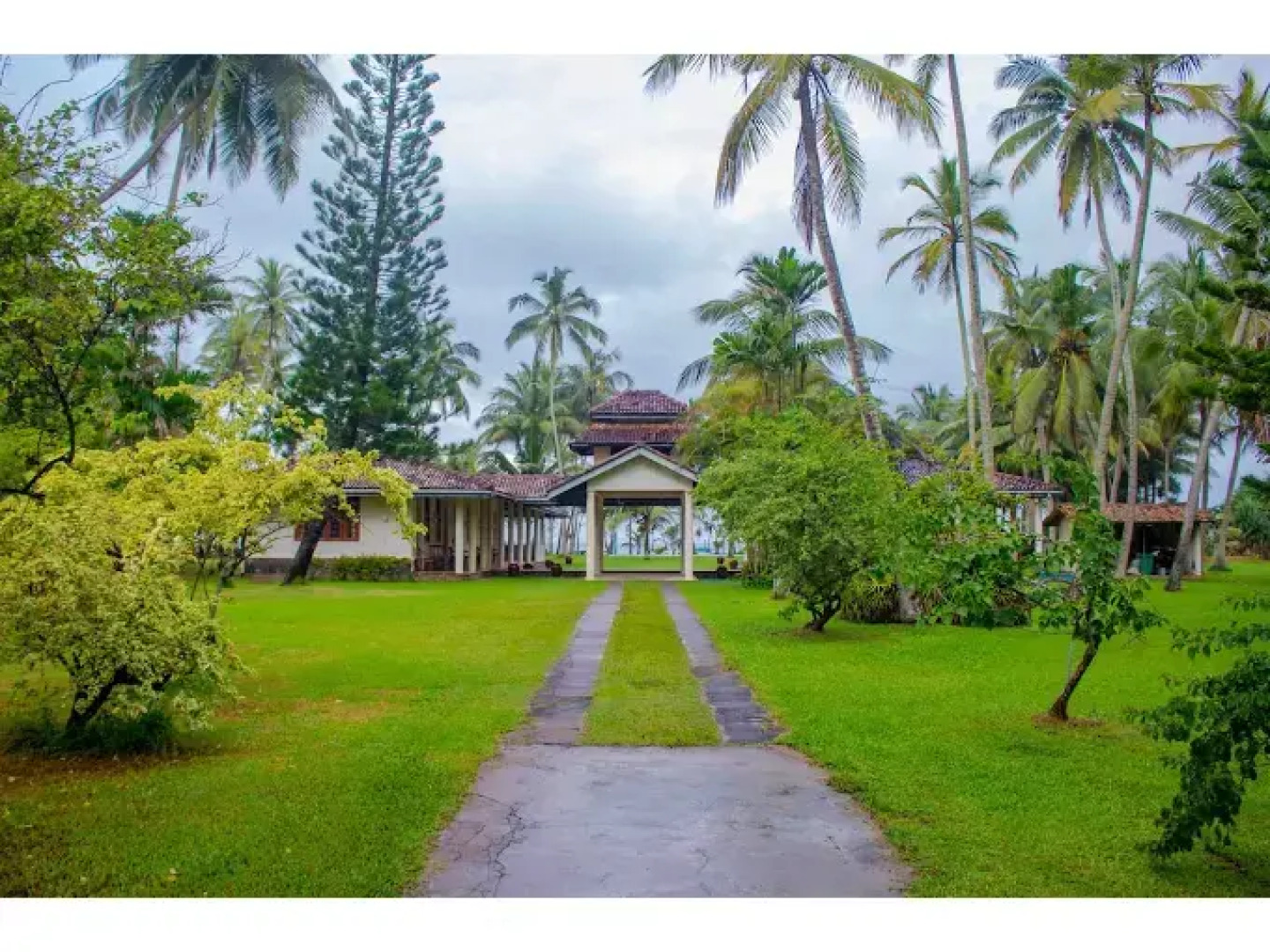 Zapo Villa Private Resort