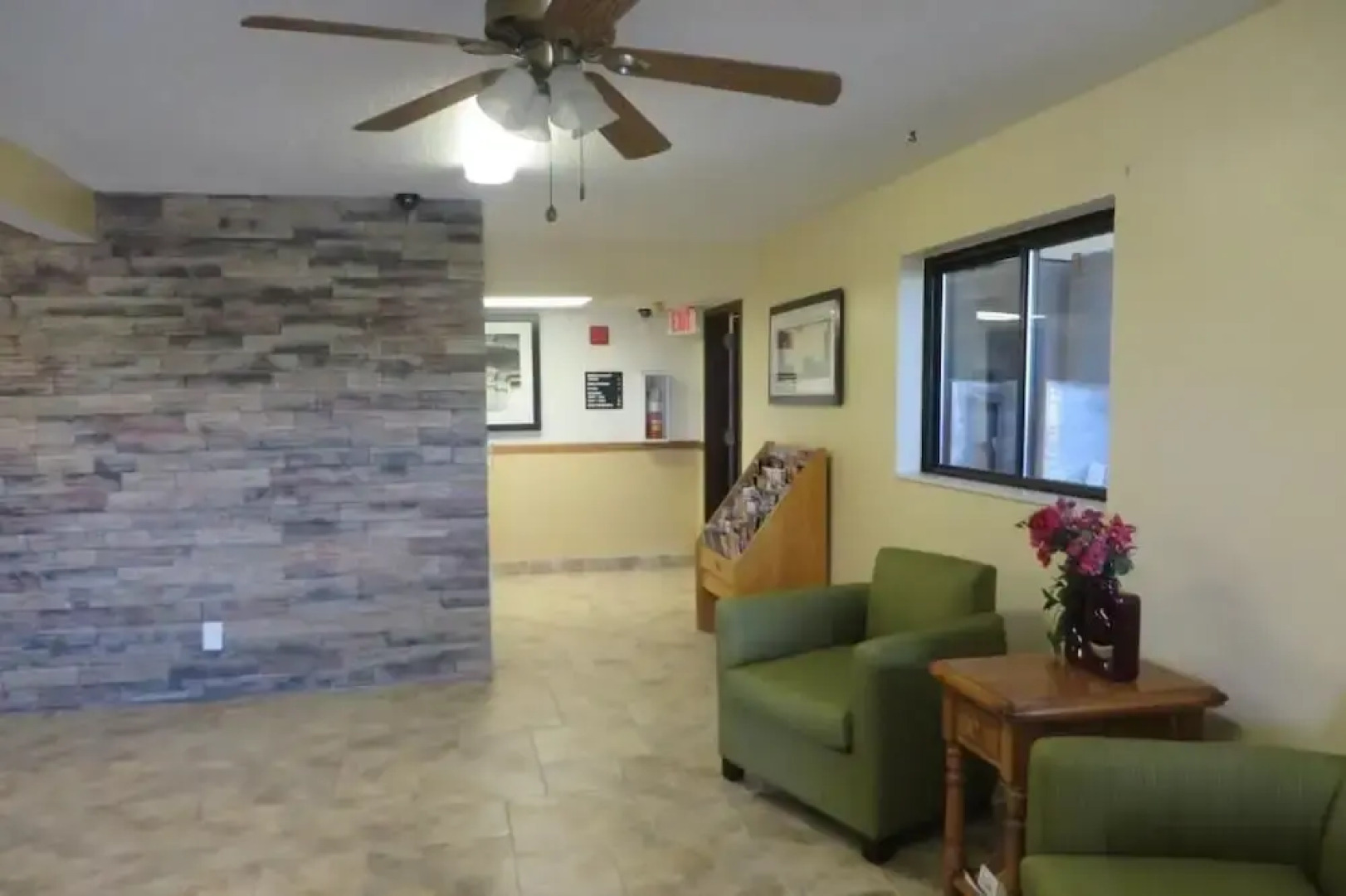 Western Inn & Suites