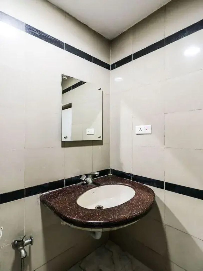 Hotel Vijetha Inn by OYO Rooms