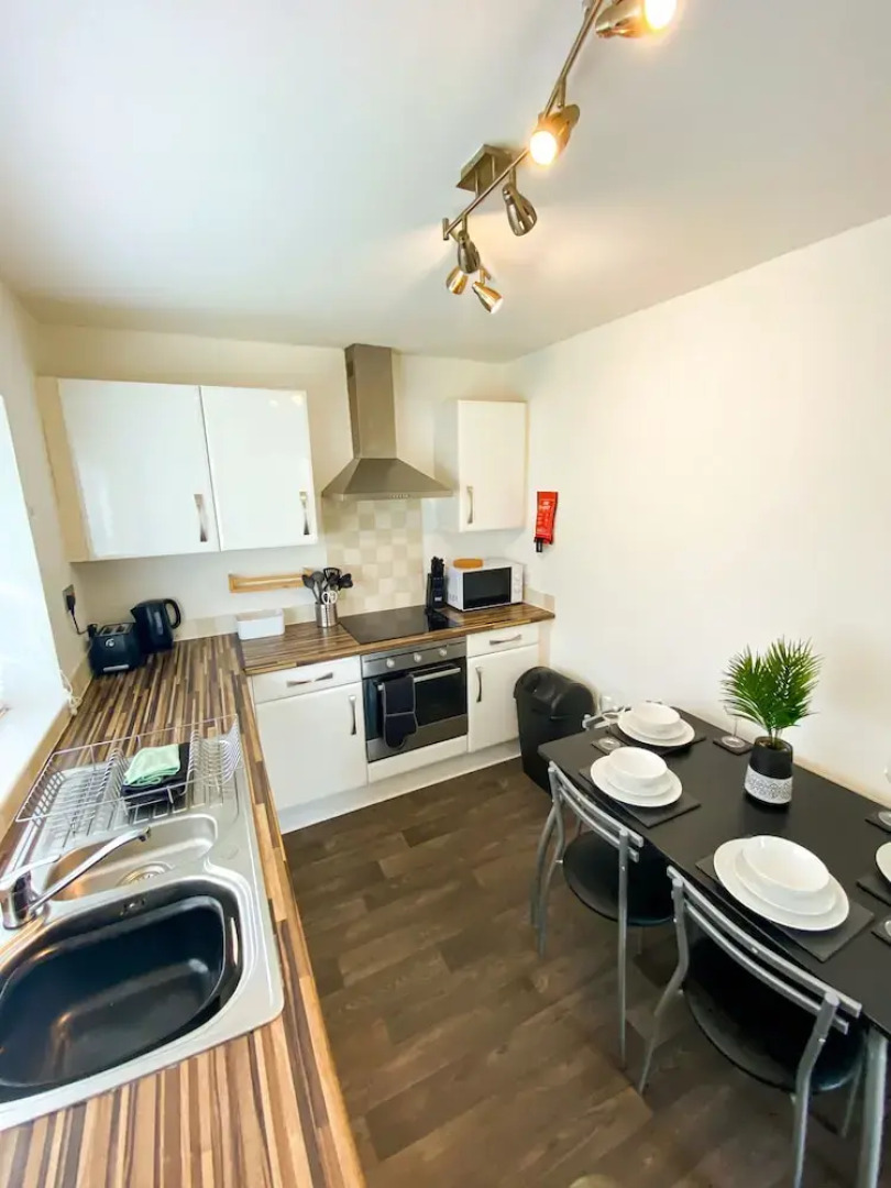 Sarabell House - 2 Bedrooms, Choppington