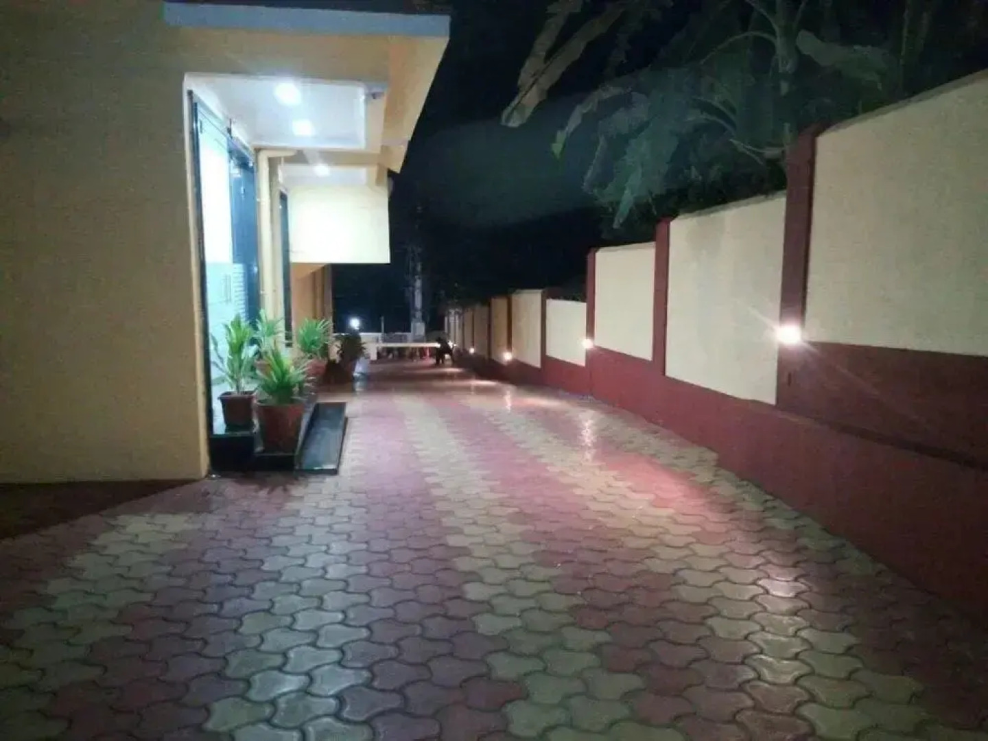 Sai Swastik by OYO Rooms