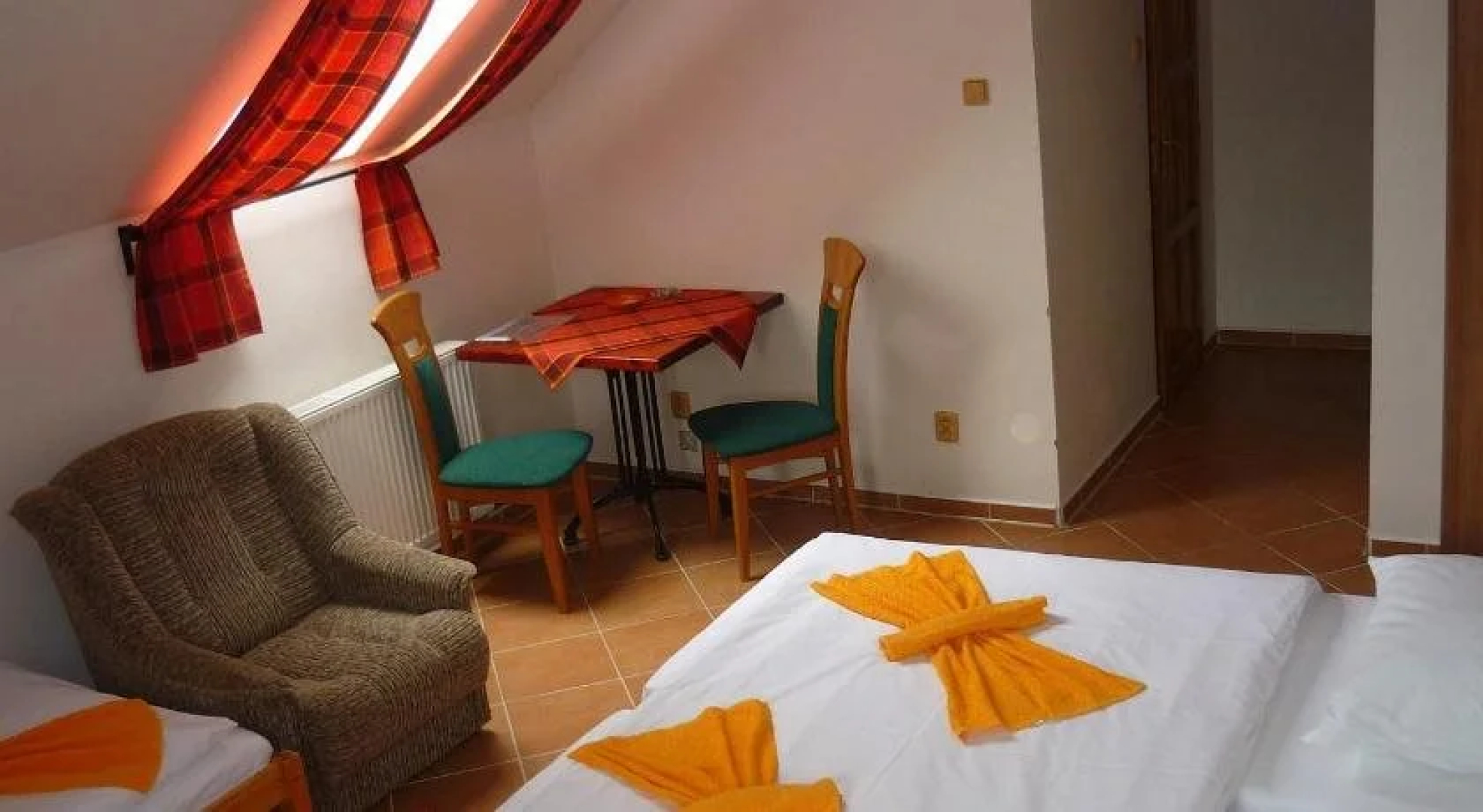 Restaurace a penzion U Lva