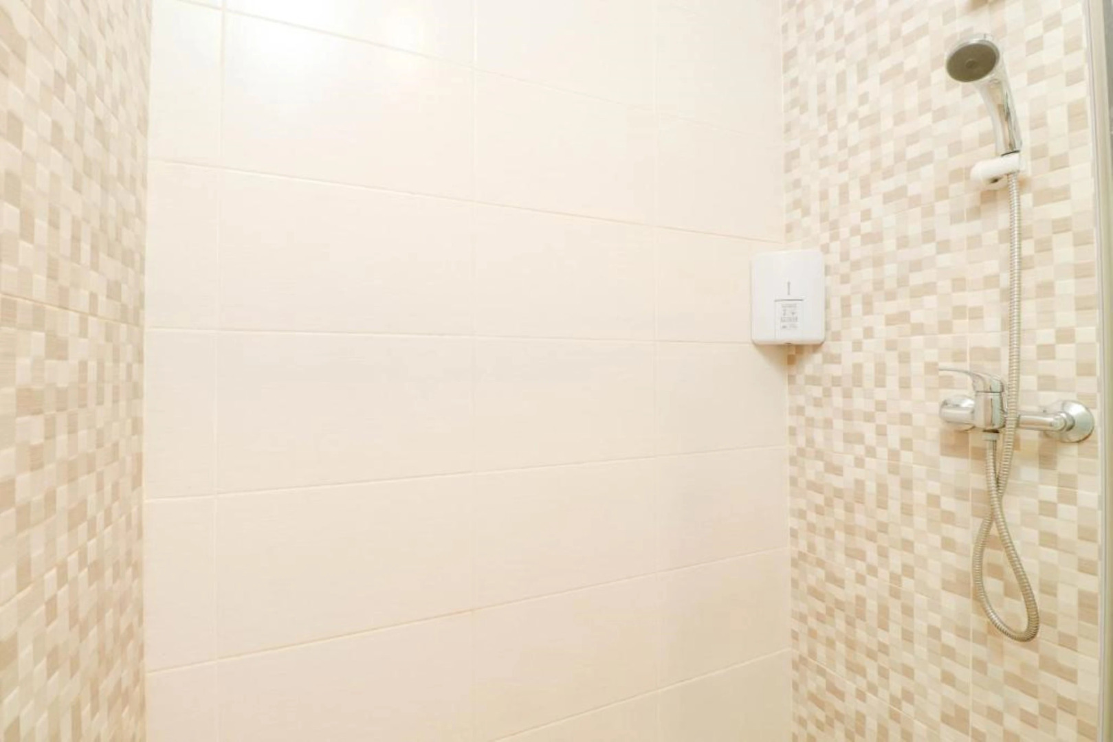 Lovina Inn Hotel Batam