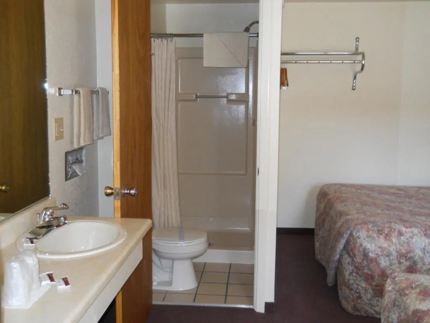 Tomahawk Lodge