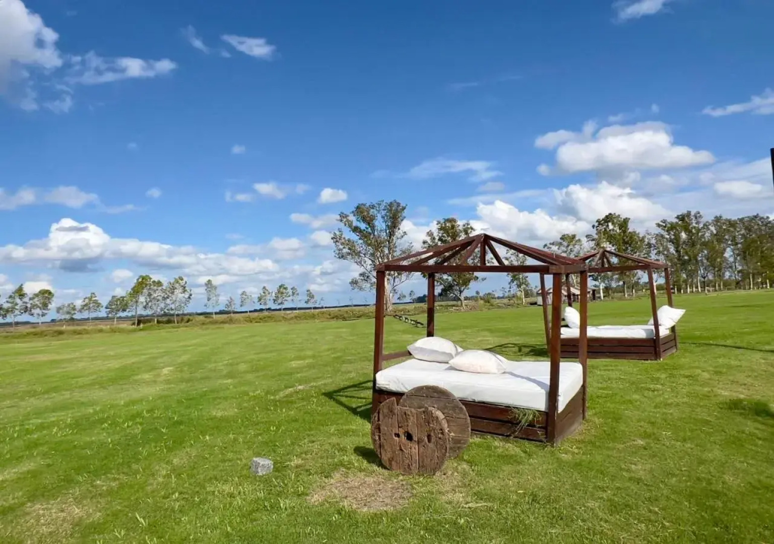 REFUGIO Natural Glamping