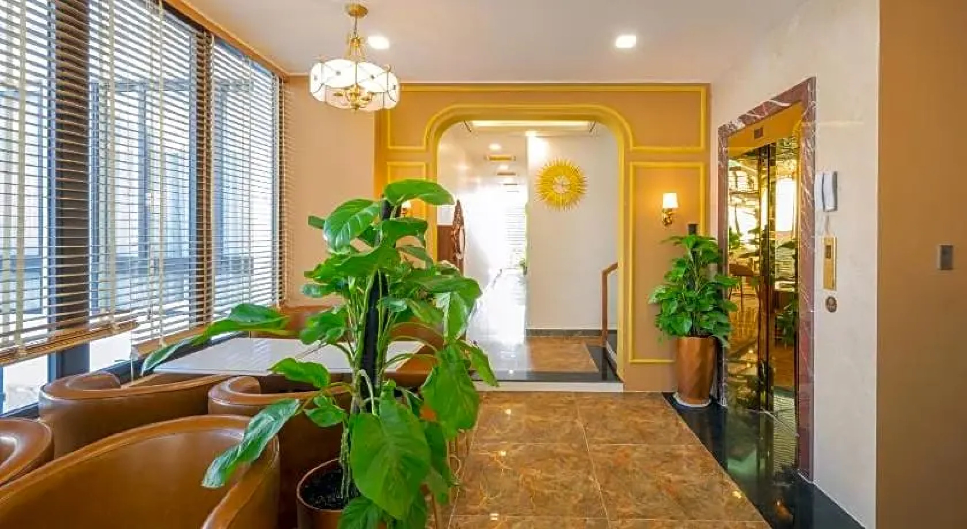 La Fleur Premium Central Apartment