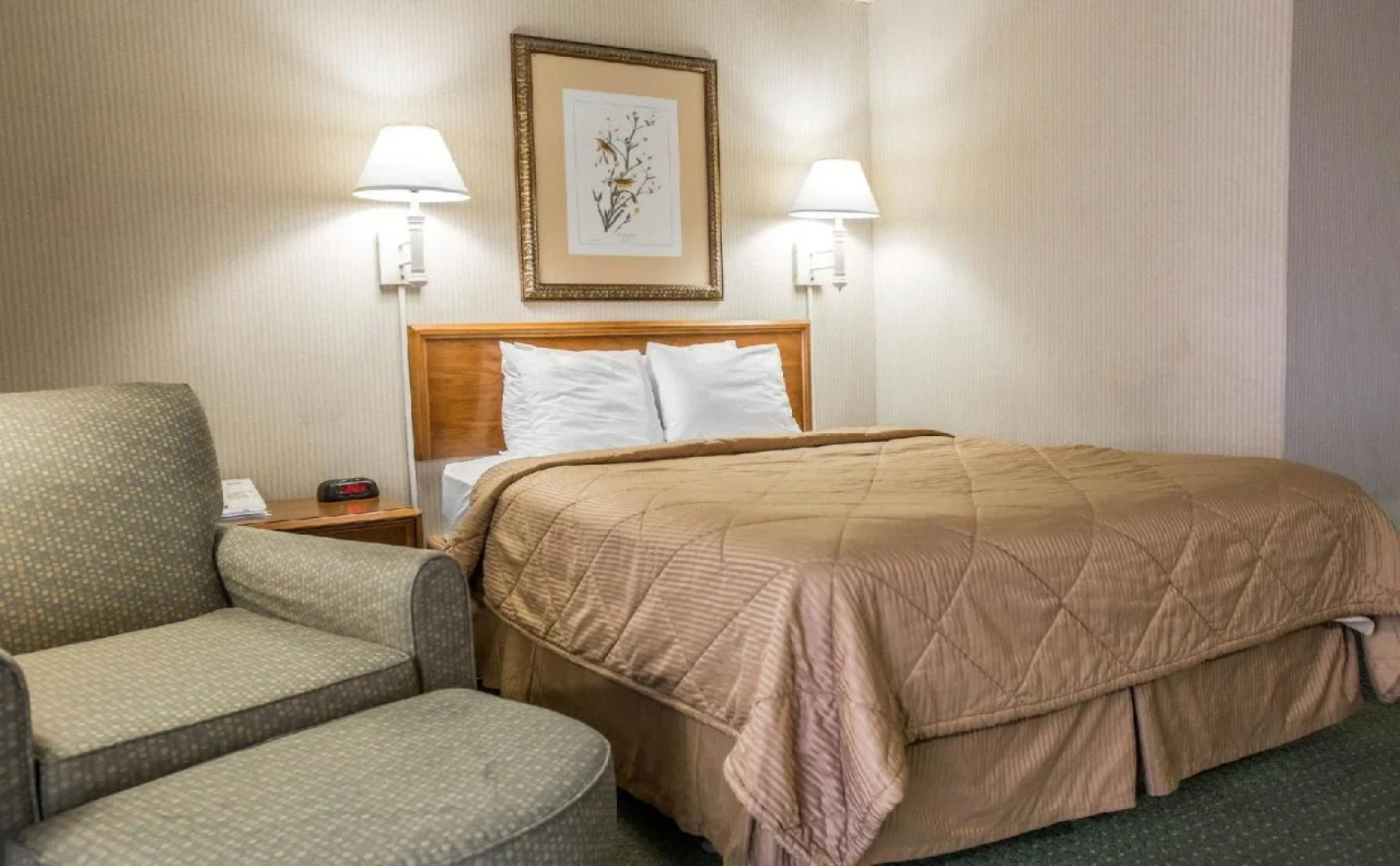 Days Inn by Wyndham Waukegan