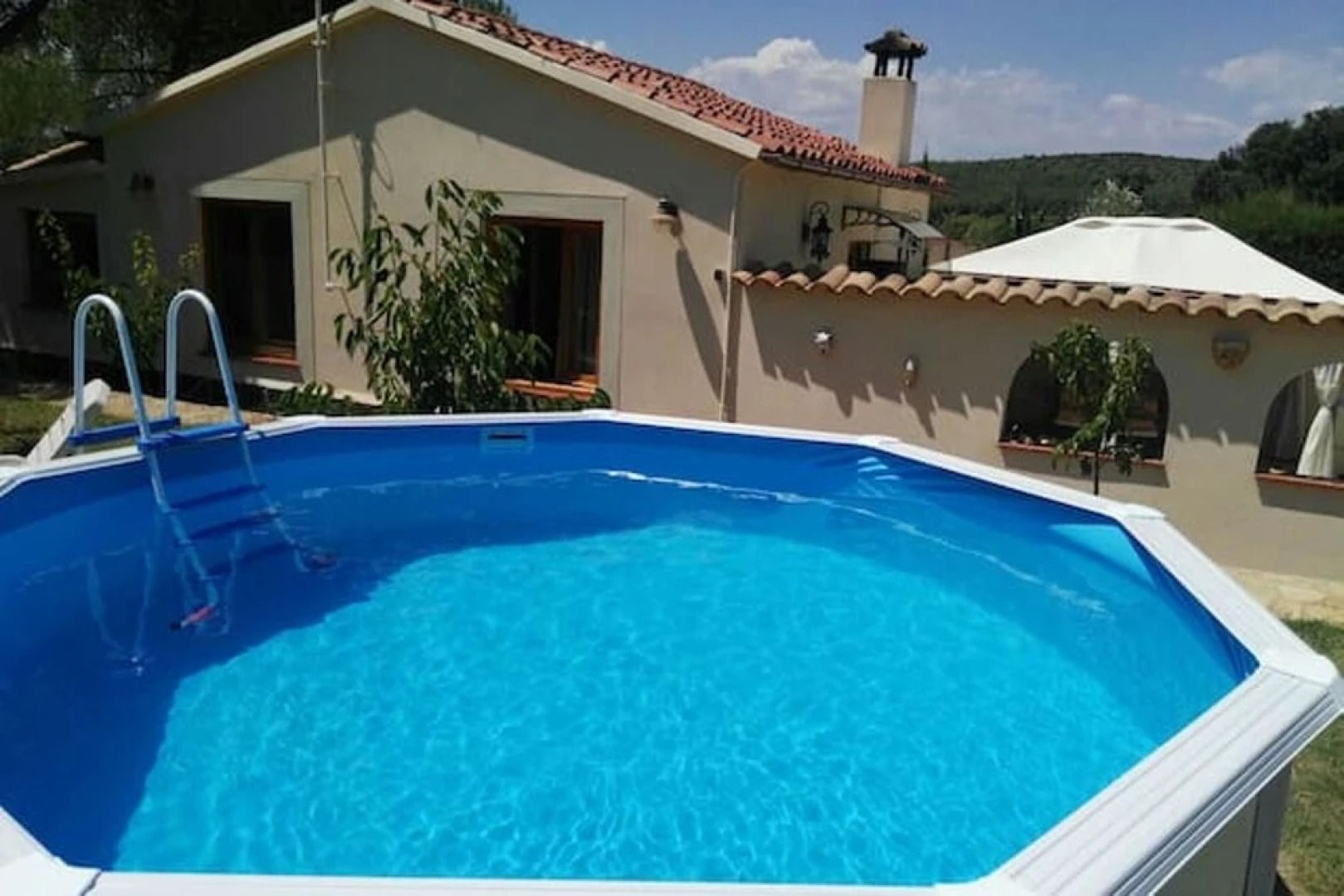 House with 2 Bedrooms in Avinyonet Del Penedès, with Enclosed Garden And Wifi - 22 Km From the Beach