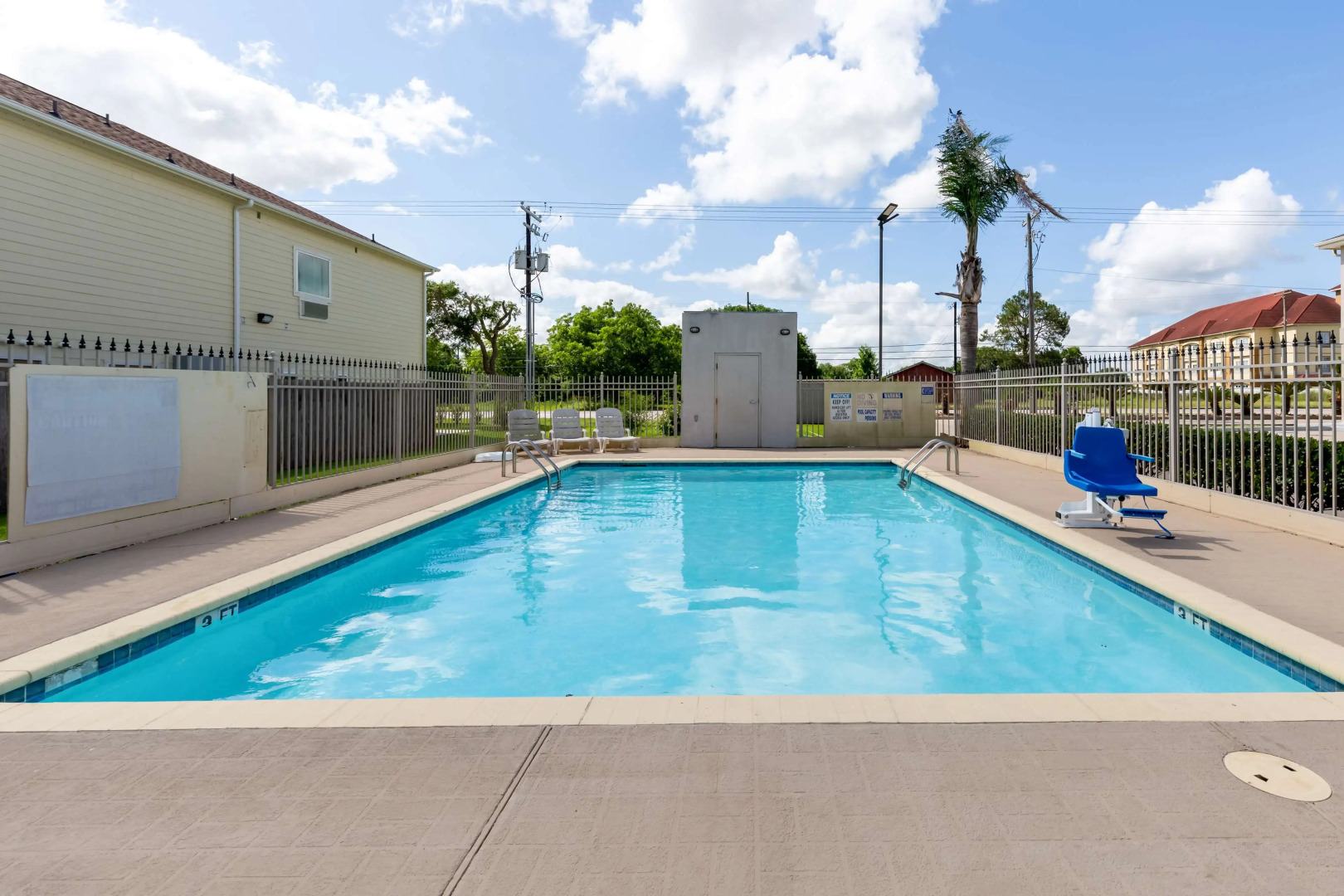 Studio 6 Bay City, TX