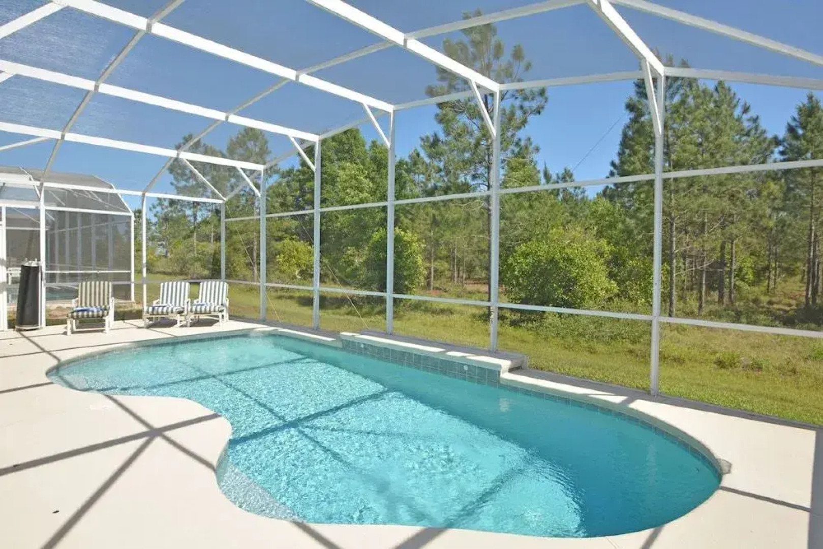 454HC Four Winds 4 Br villa by RedAwning