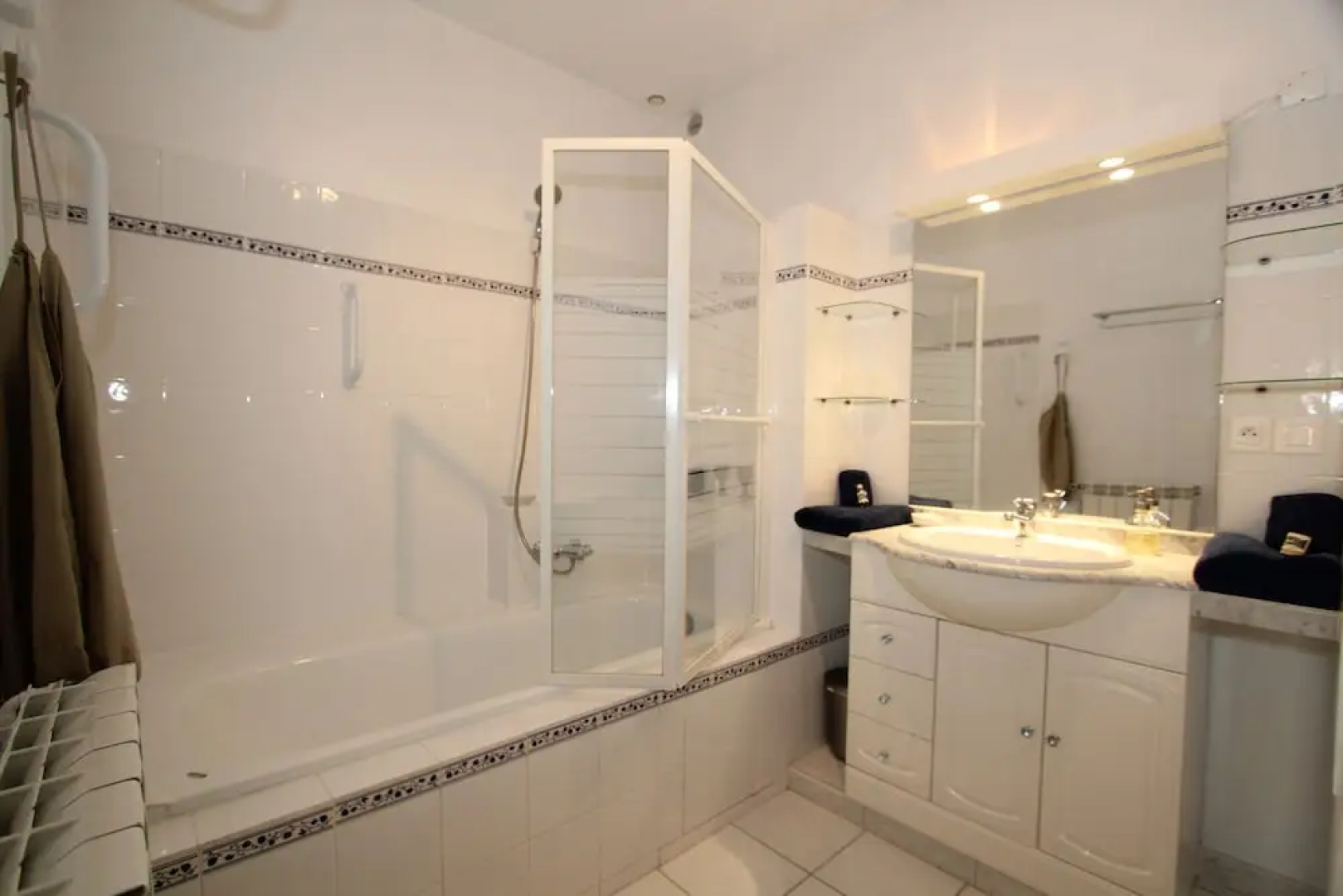 Au Cèdre de Saint Rémy Chambres d'Hôtes