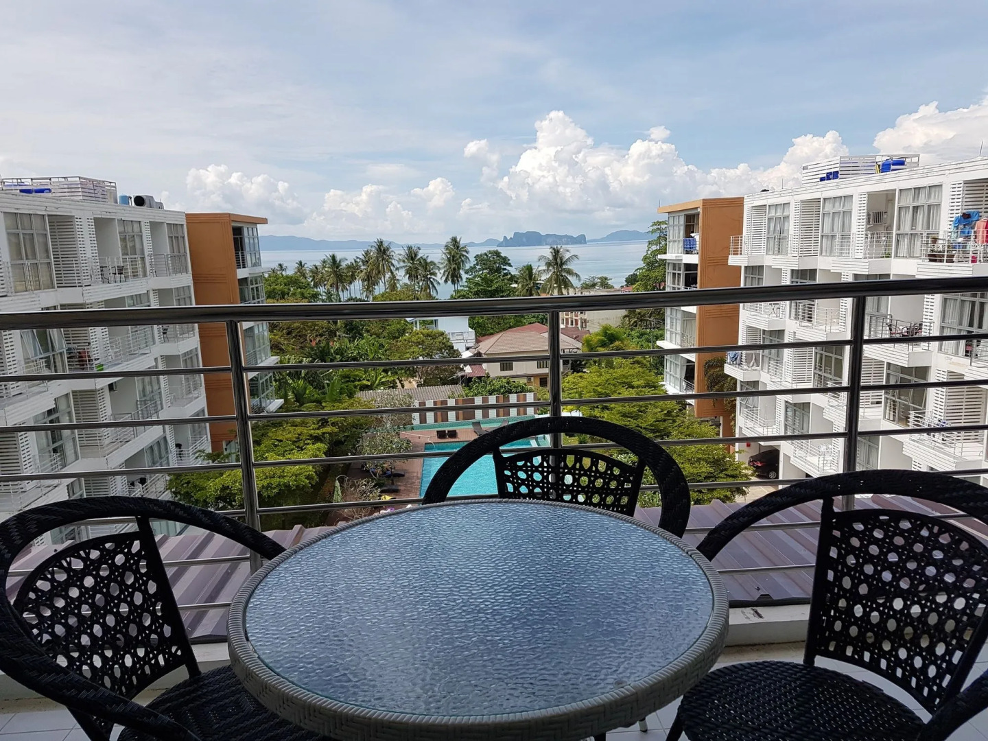 Enjoy Krabi and Relax