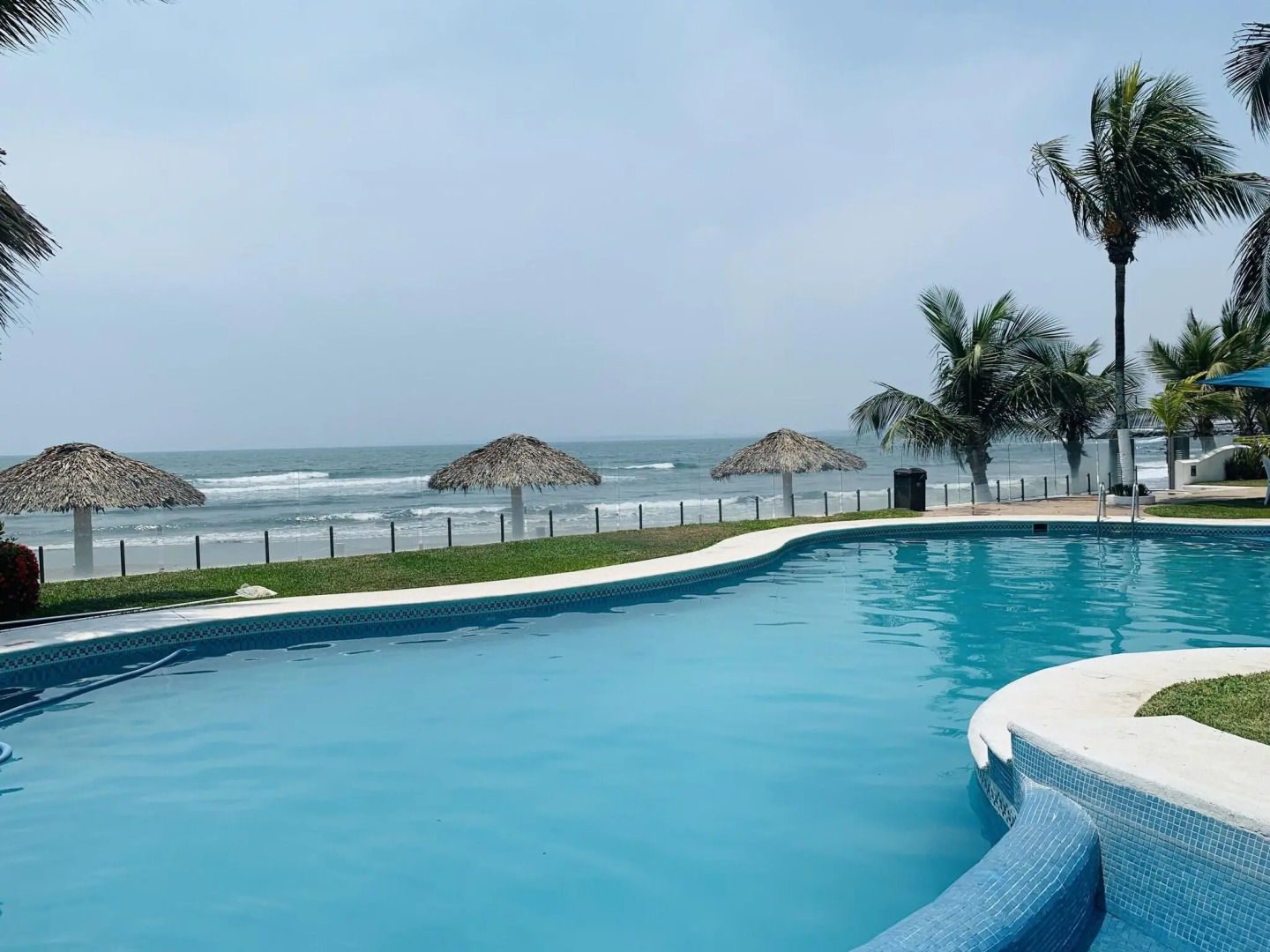 Hotel Playa Caracol