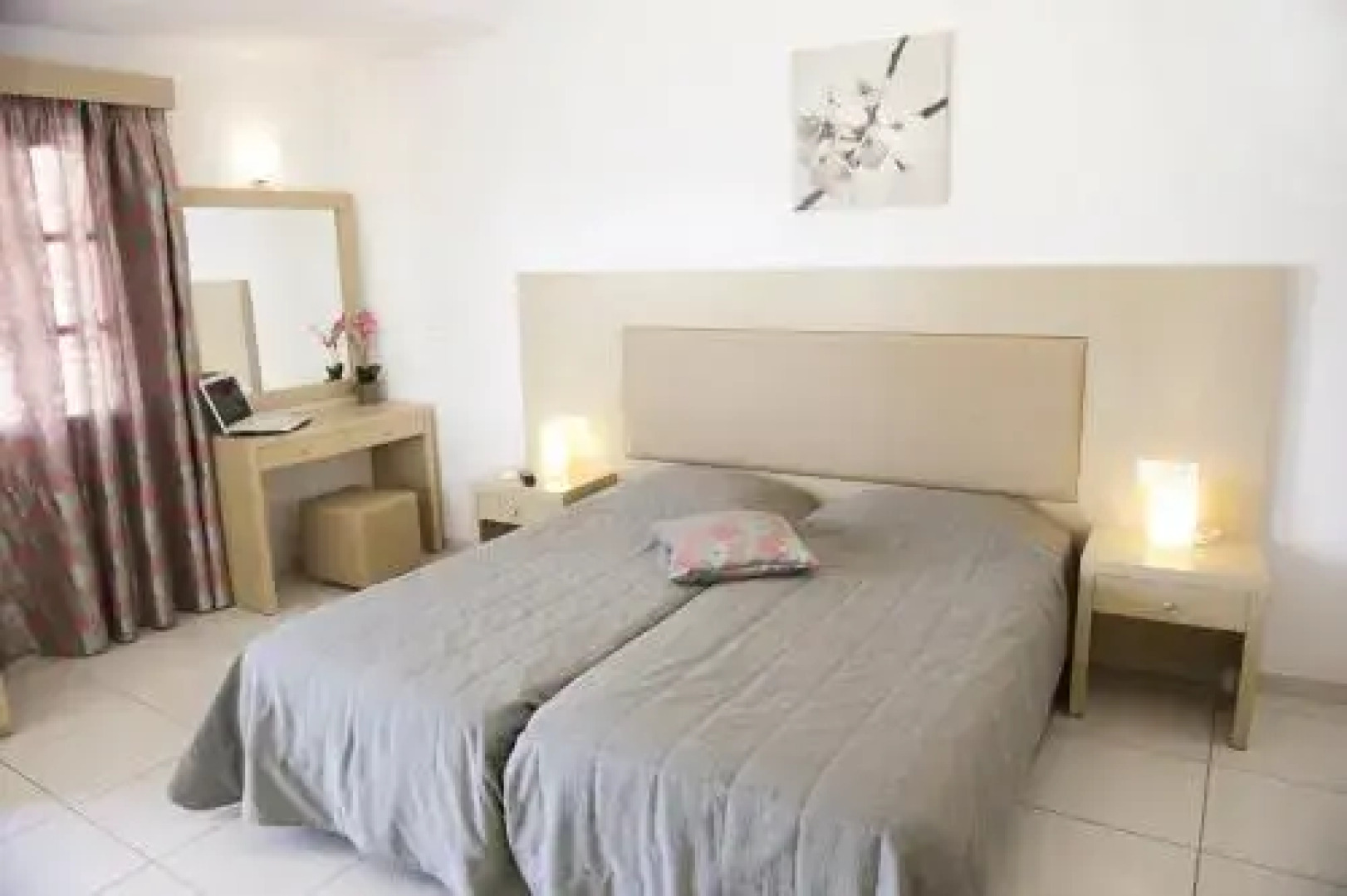 Agia Anna on the beach