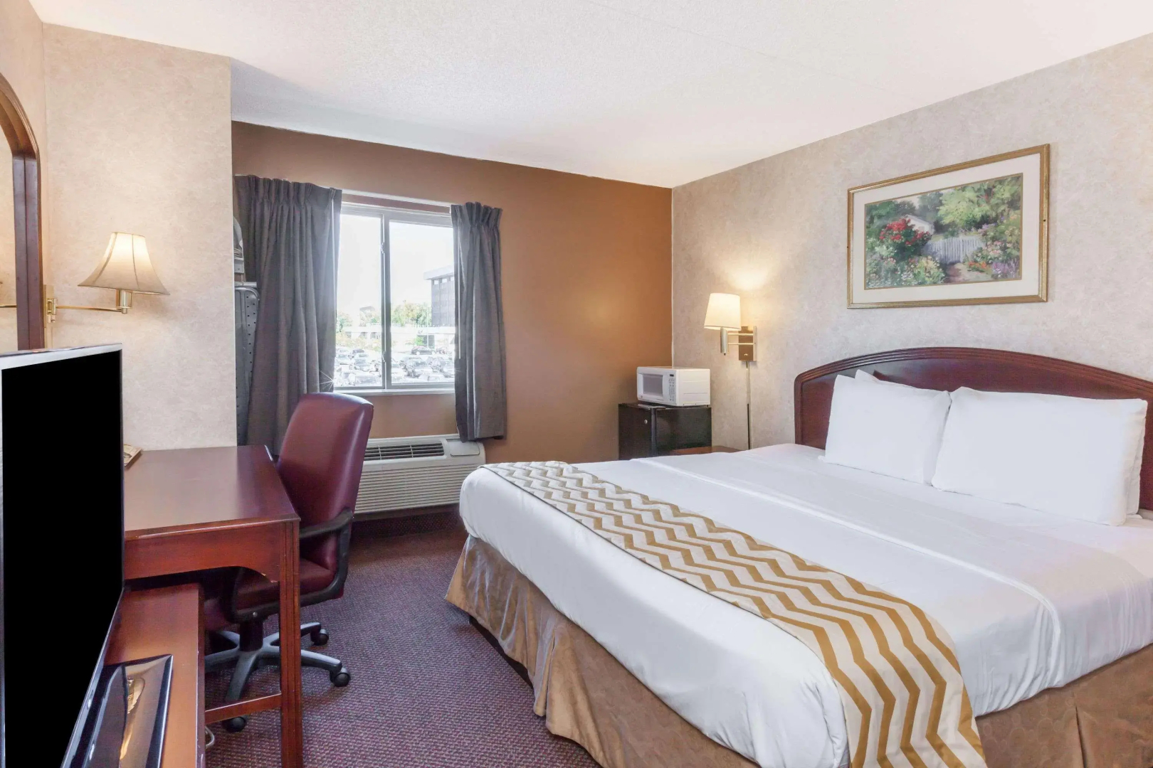 Travelodge Inn & Suites by Wyndham Albany