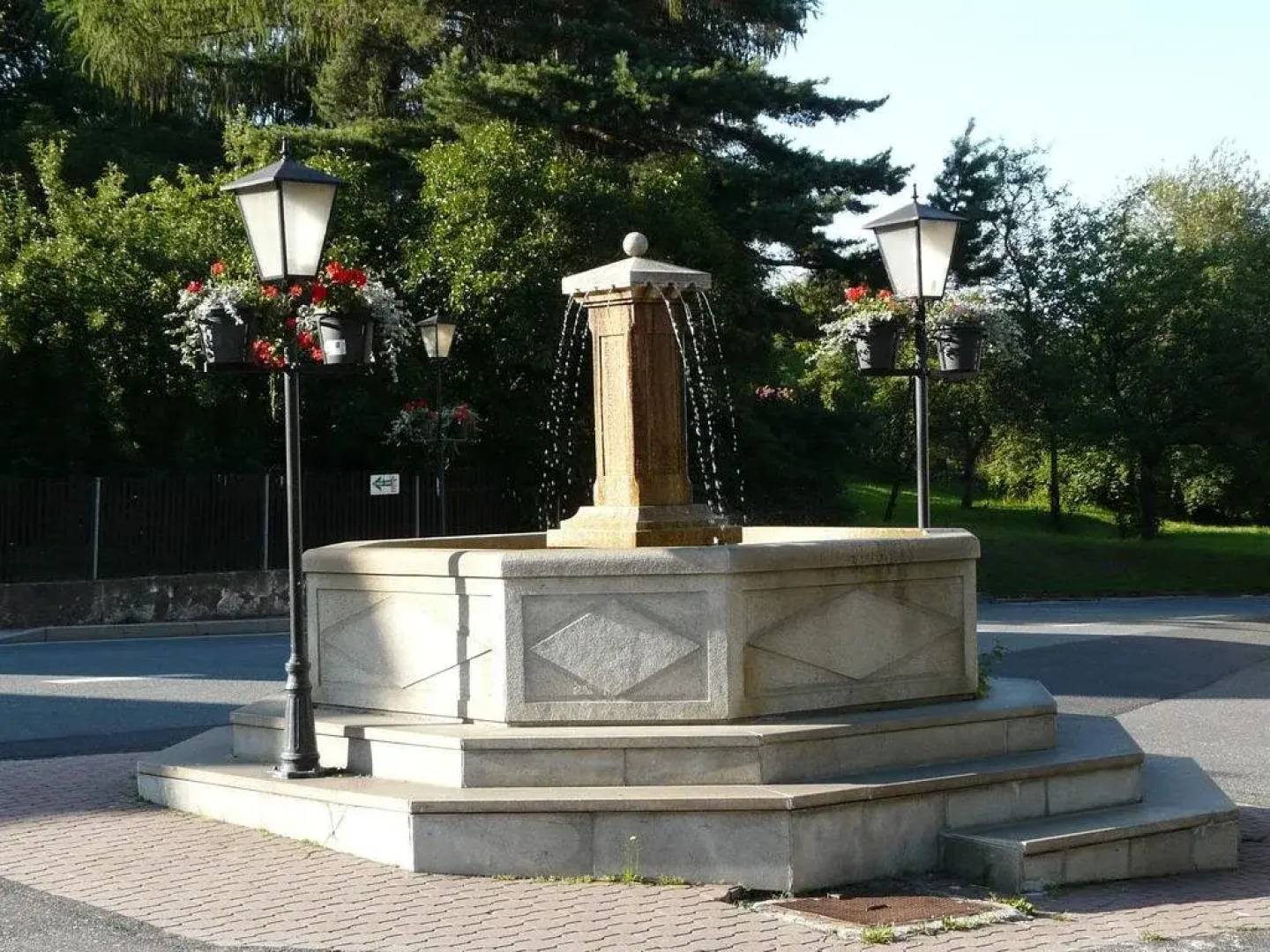 Restaurace a Penzion Fara