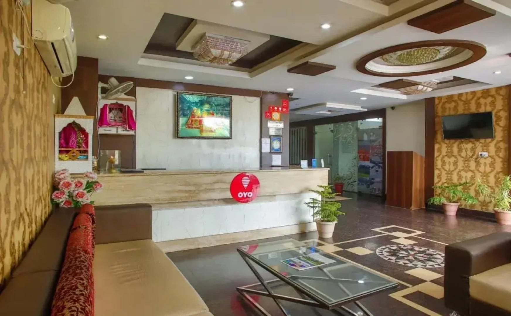 Hotel Maa Gayatri India