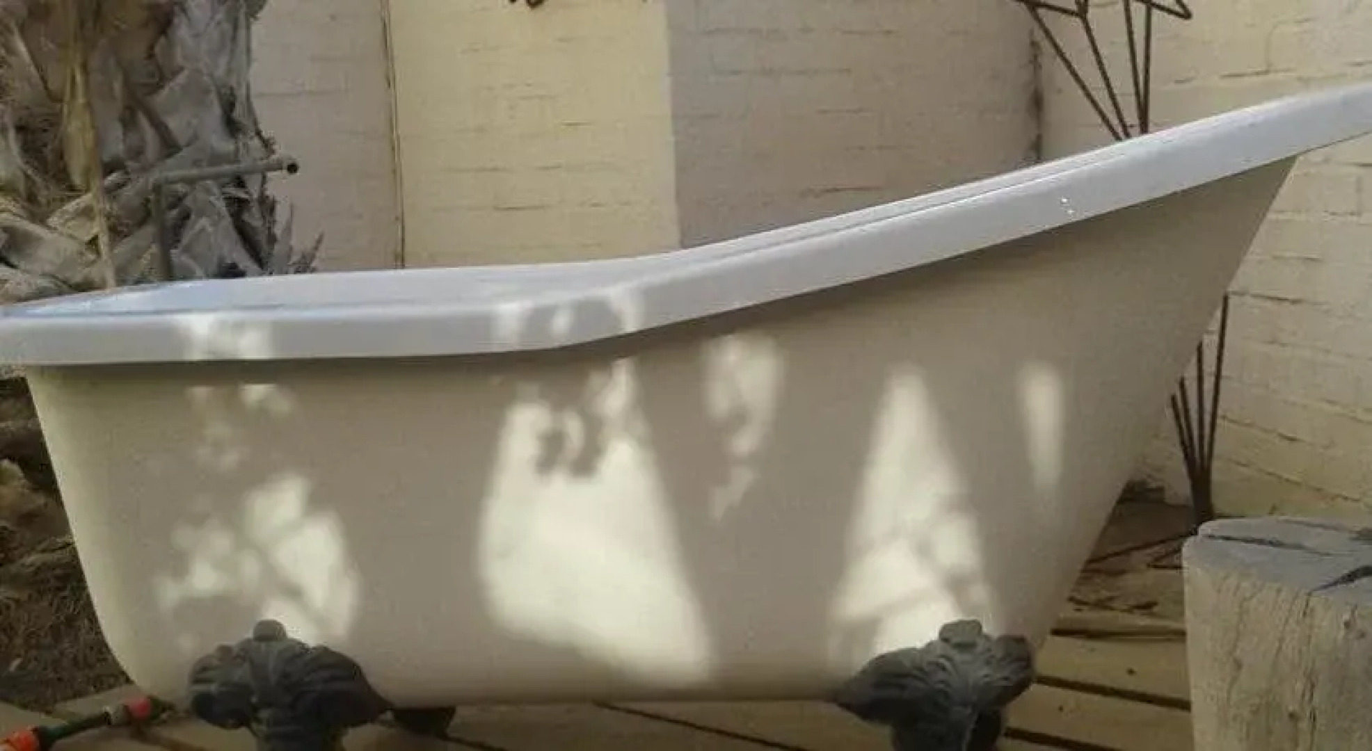 Alternative Space B & B