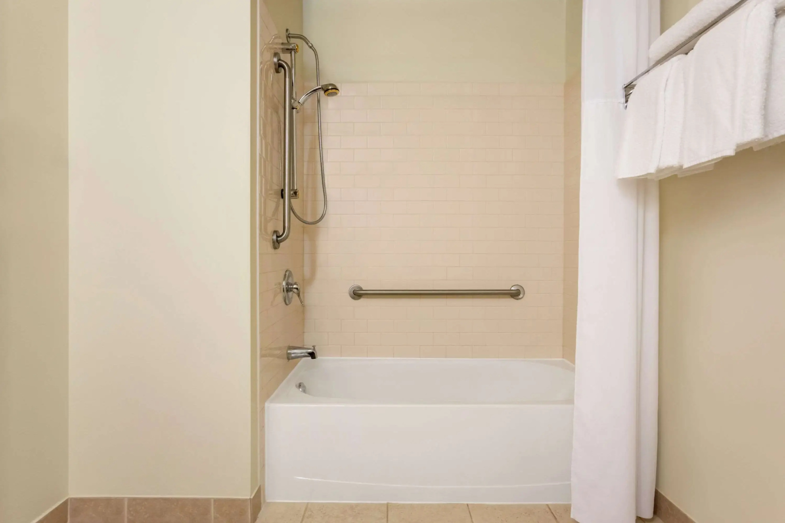 Days Inn & Conference Centre by Wyndham Blainville