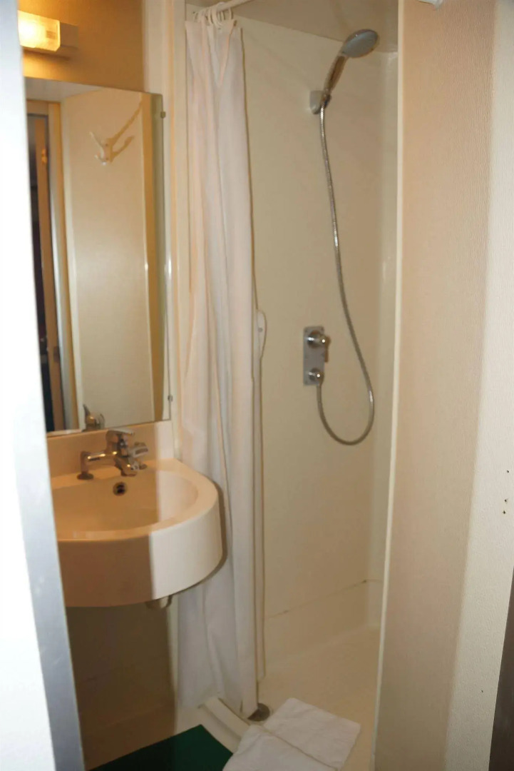 initial by balladins Lyon / Villefranche-sur-Saône